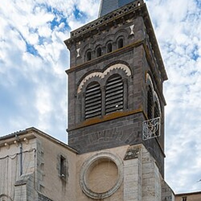Photo de Église Saint-Genès-le-Comte de Combronde