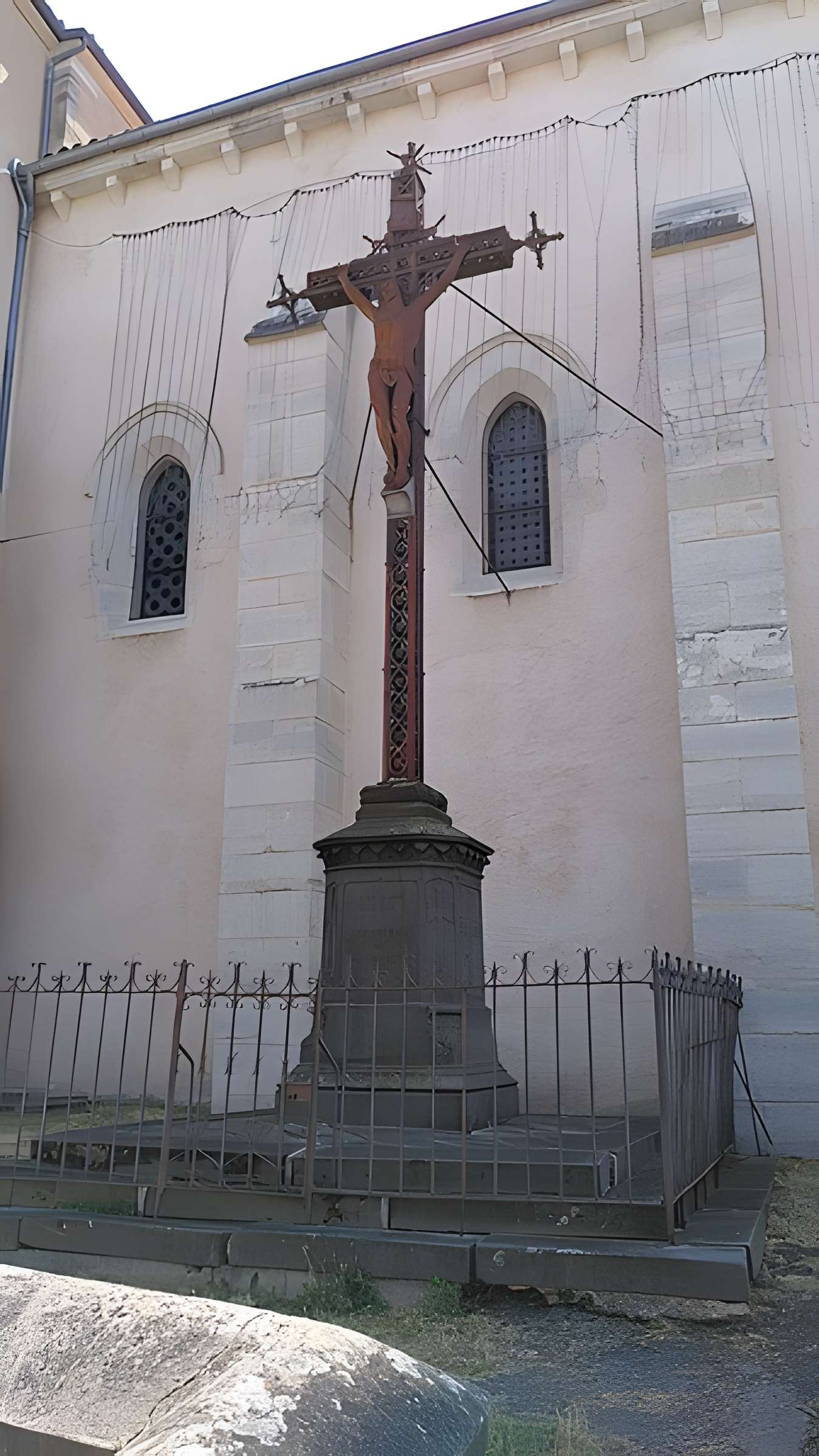Église Saint-Genès-le-Comte de Combronde