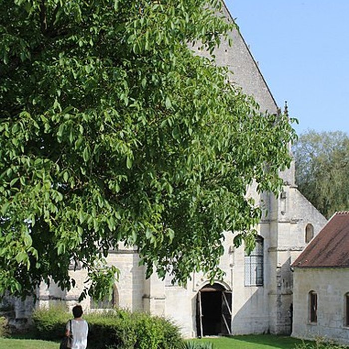 Photo de Abbaye Notre-Dame de Lieu-Restauré
