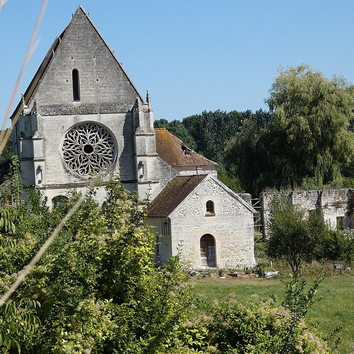 Photo de Abbaye Notre-Dame de Lieu-Restauré