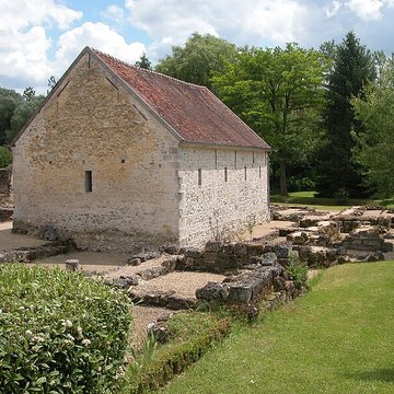 Abbaye Notre-Dame de Lieu-Restauré