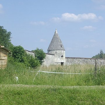 Abbaye Notre-Dame de Lieu-Restauré