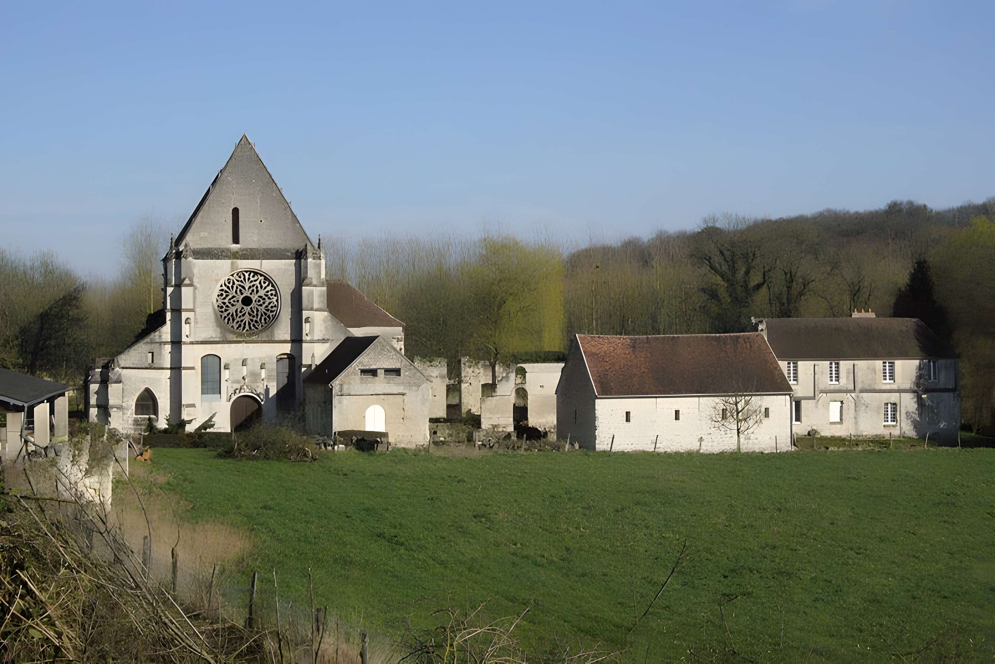 Abbaye Notre-Dame de Lieu-Restauré 