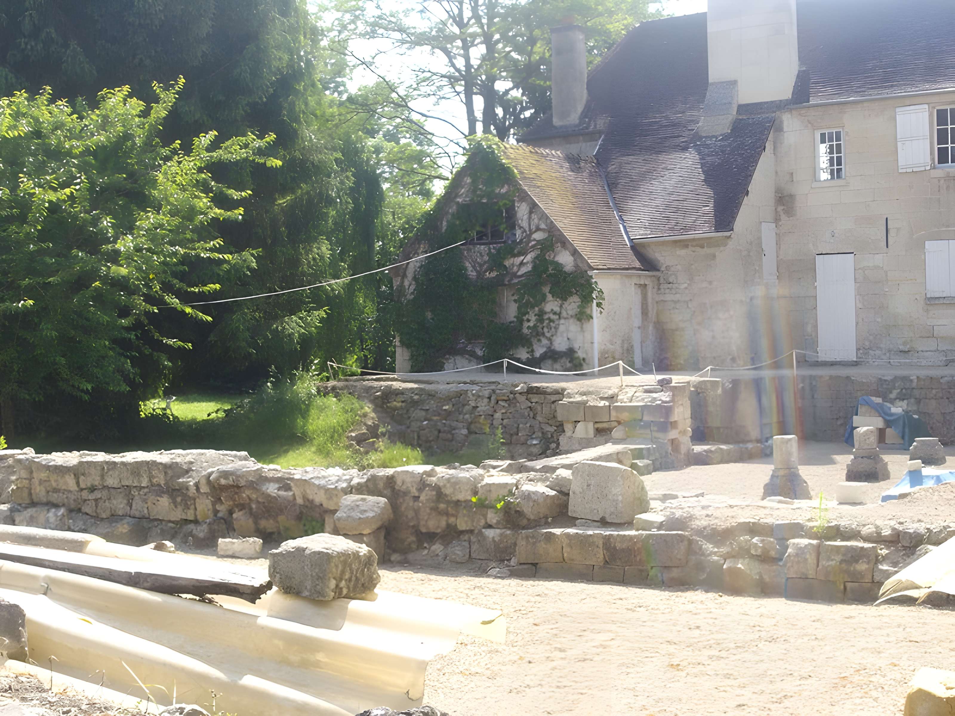 Abbaye Notre-Dame de Lieu-Restauré