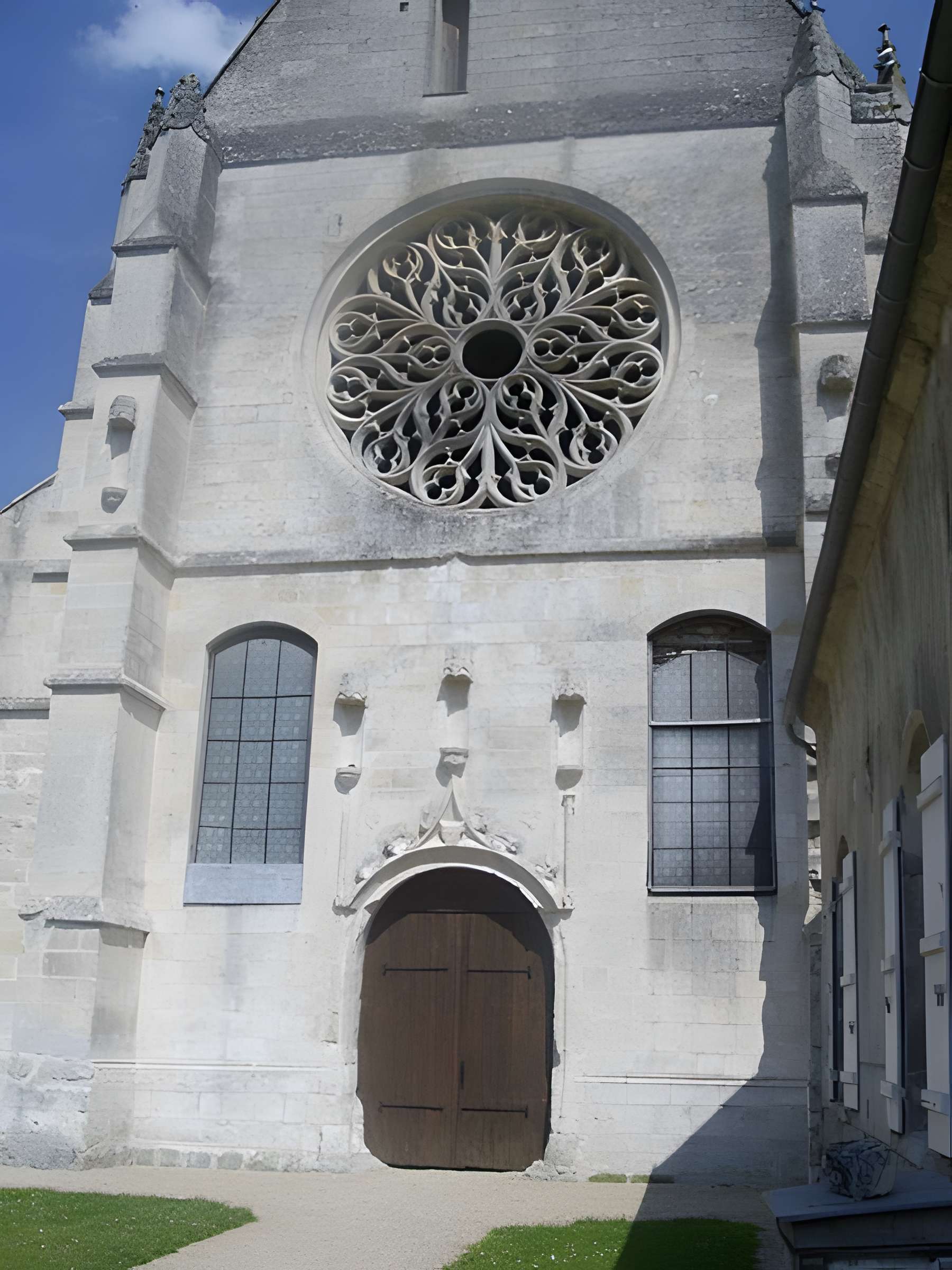 Abbaye Notre-Dame de Lieu-Restauré