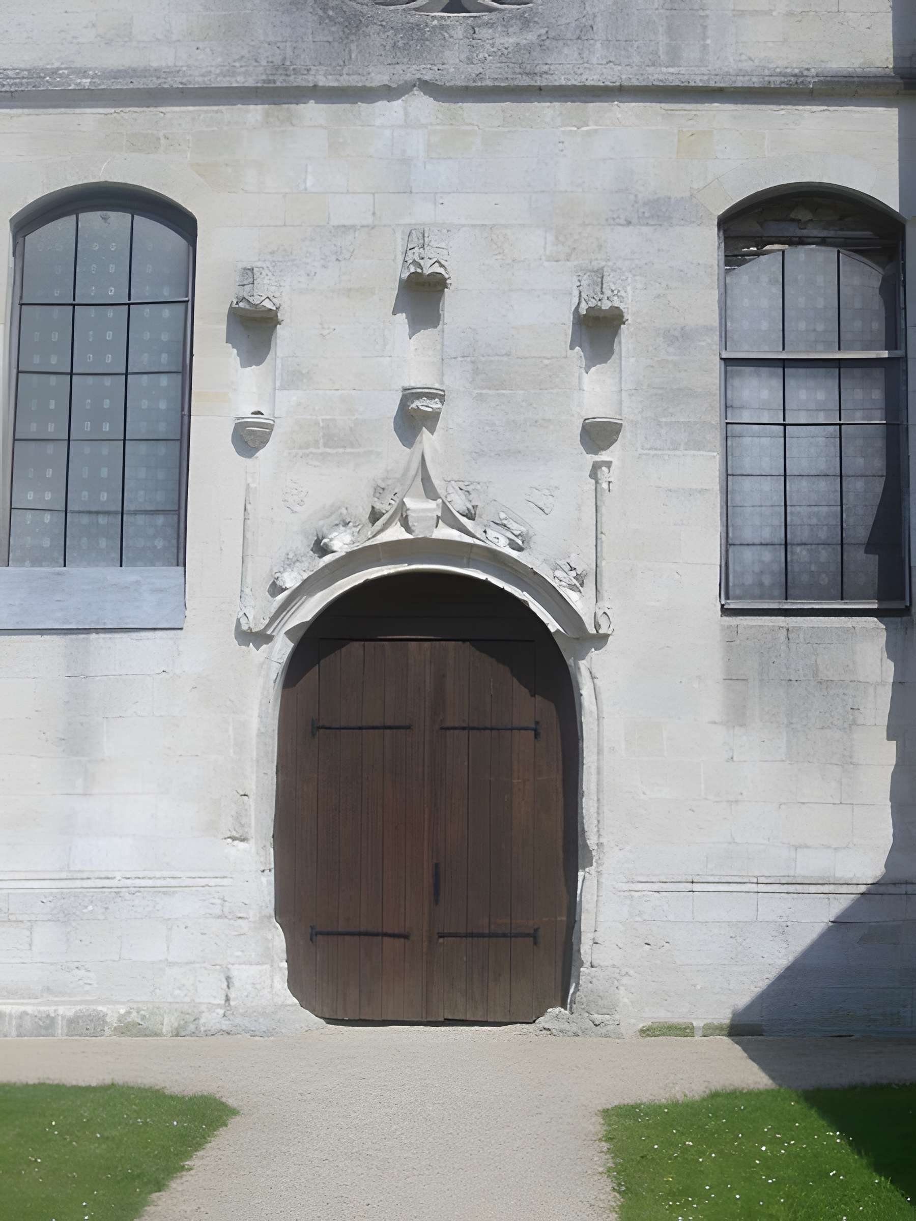 Abbaye Notre-Dame de Lieu-Restauré