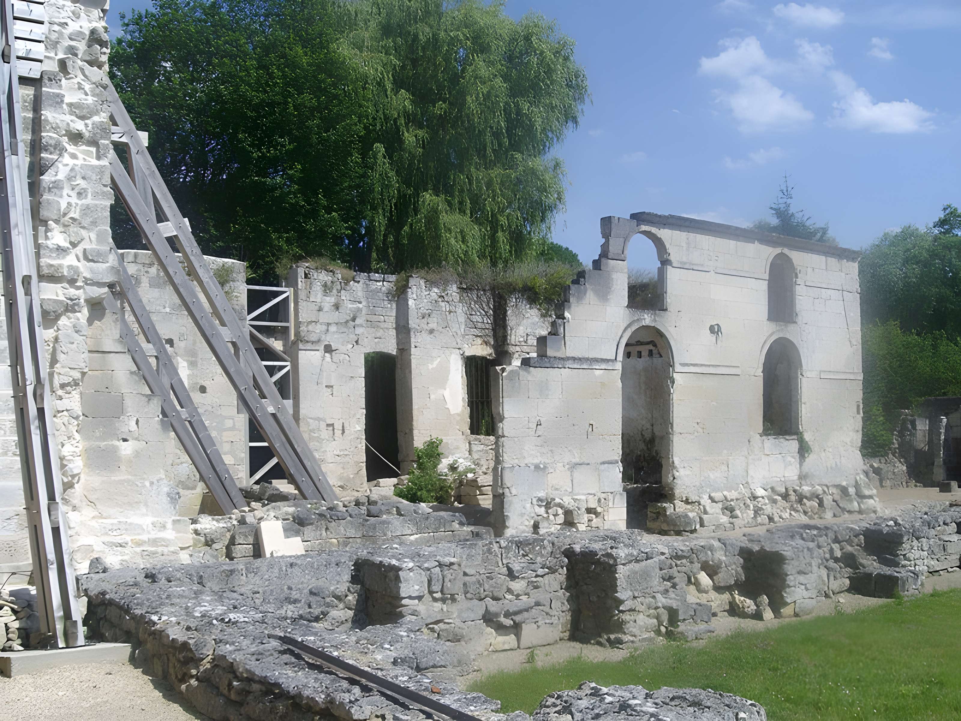 Abbaye Notre-Dame de Lieu-Restauré