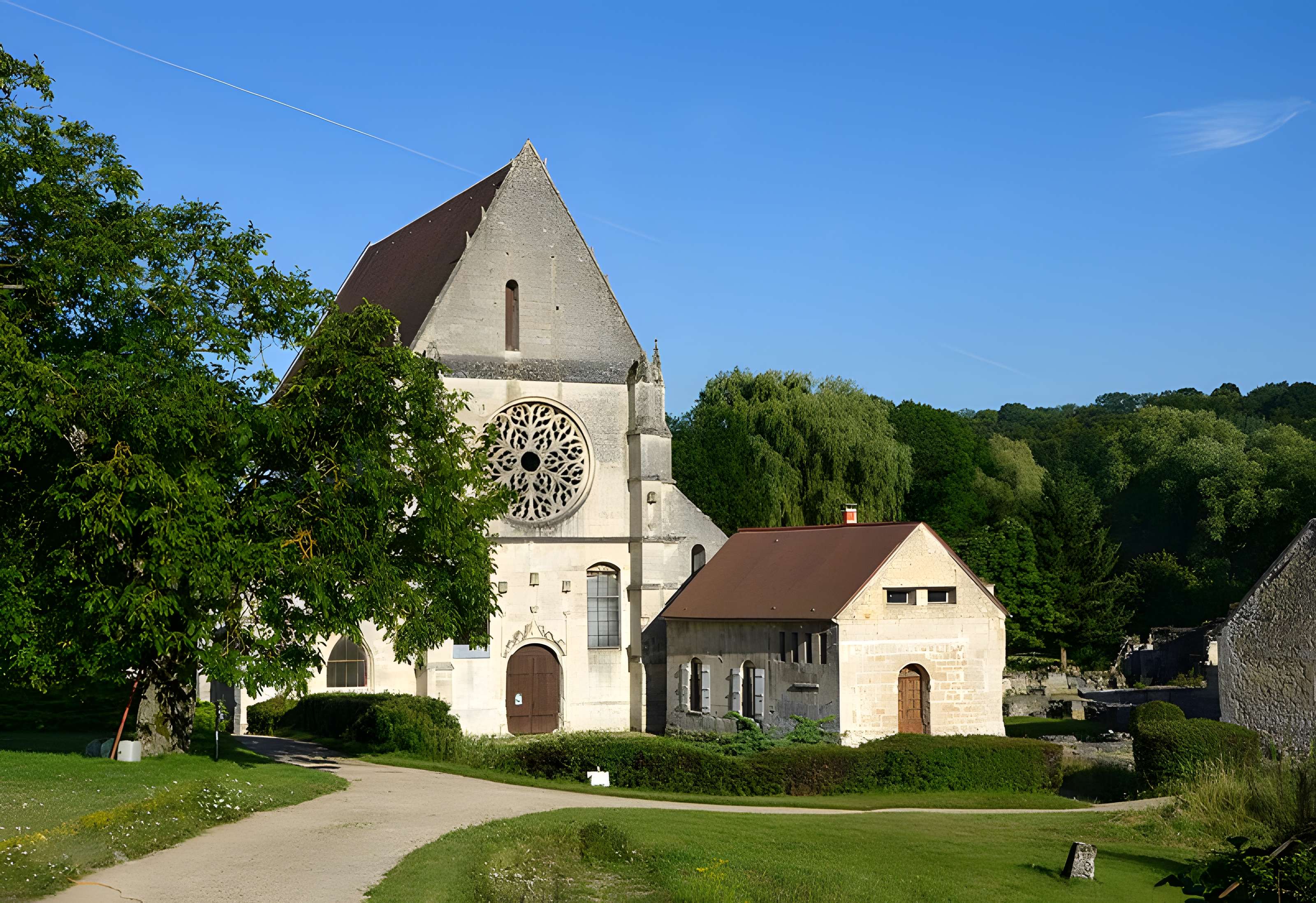 Abbaye Notre-Dame de Lieu-Restauré