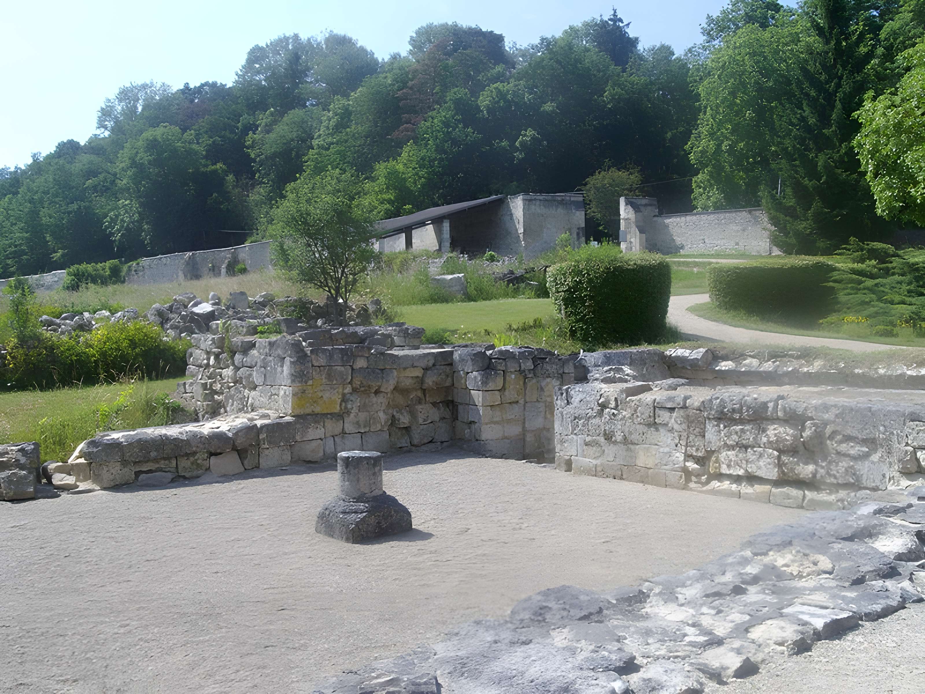 Abbaye Notre-Dame de Lieu-Restauré