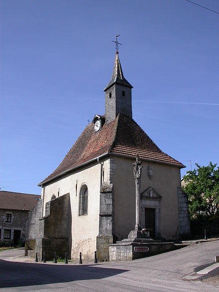 Photo de Église Saint-Genest de Dolaincourt et 2 croix