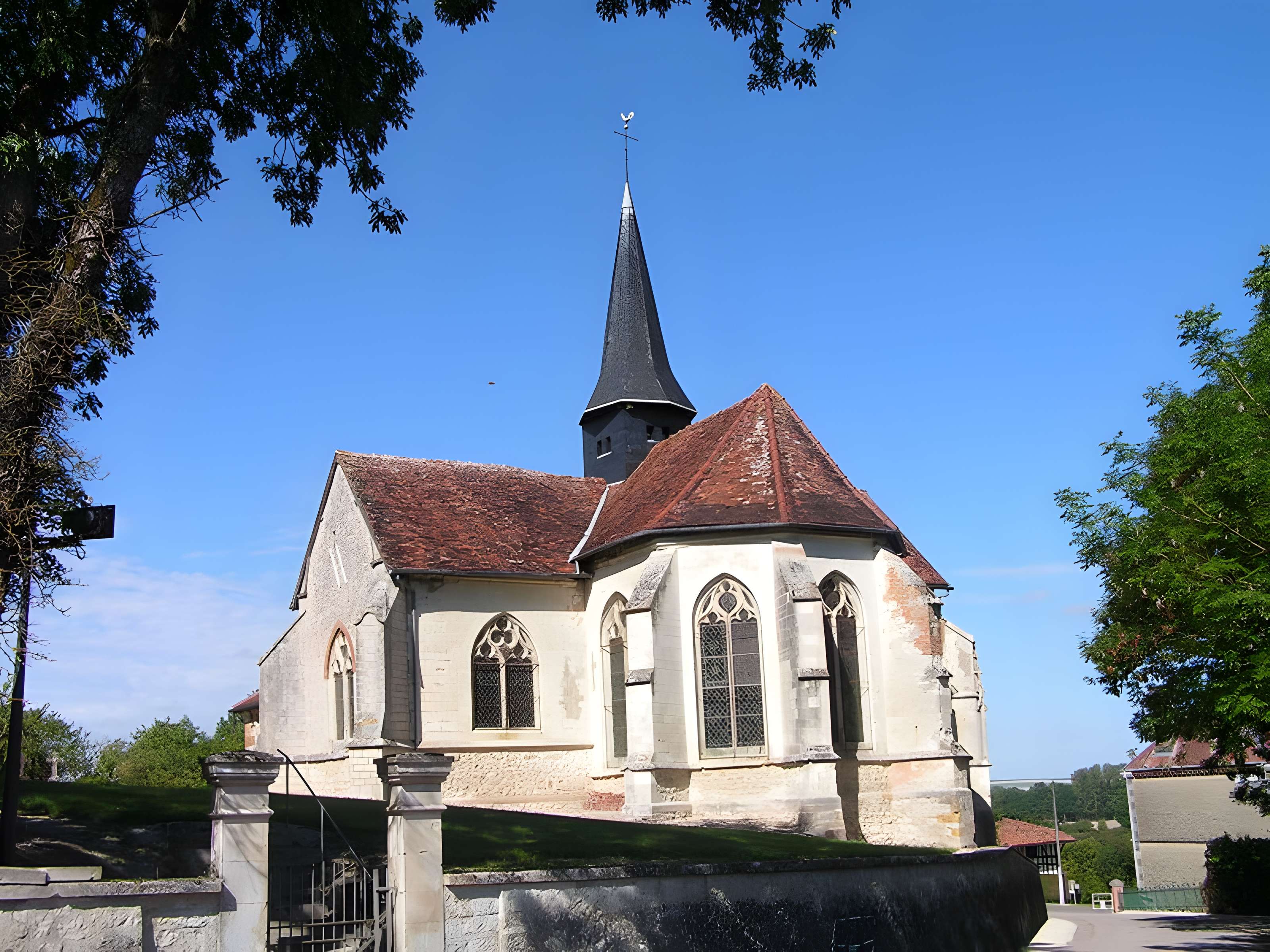 Église Saint-Gengoul de Chasséricourt à Chavanges 