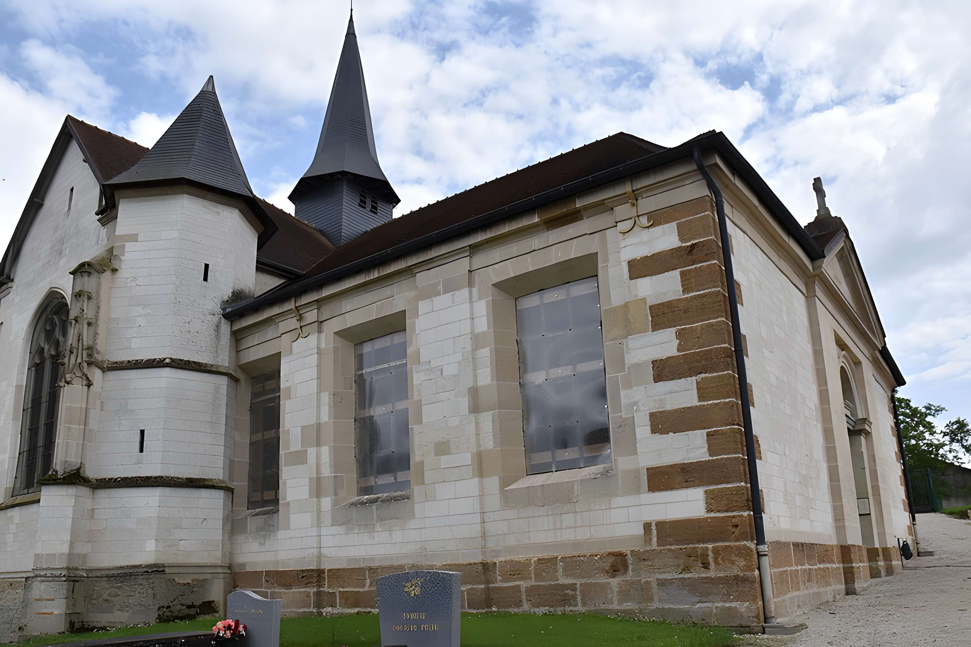 Église Saint-Gengoul de Chasséricourt à Chavanges