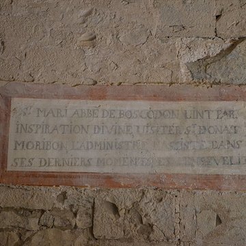 Abbaye Notre-Dame-de-Lure restes de lancienne