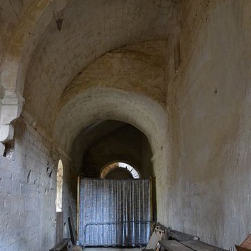 Abbaye Notre-Dame-de-Lure restes de lancienne