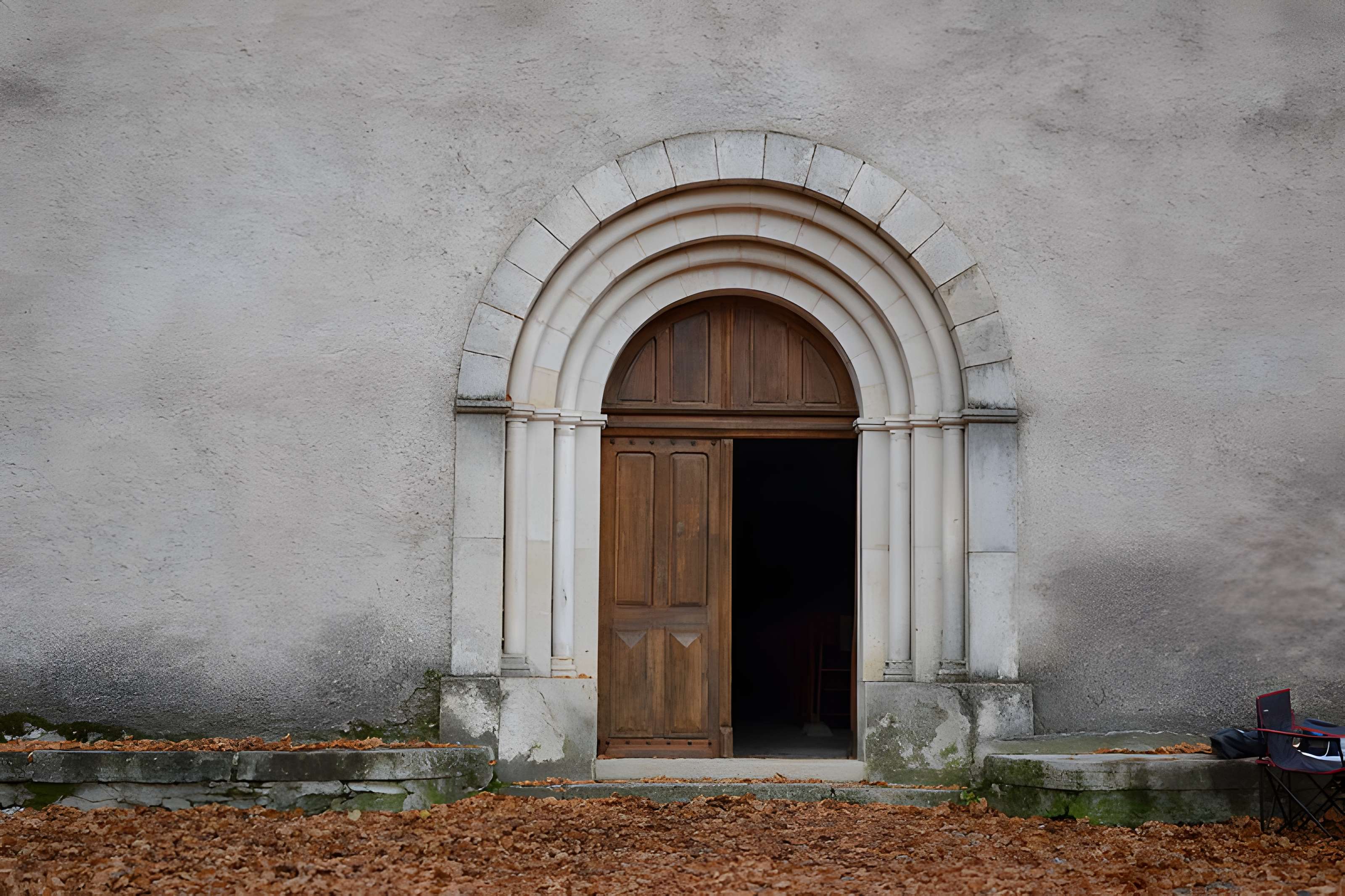 Abbaye Notre-Dame-de-Lure (restes de l'ancienne)