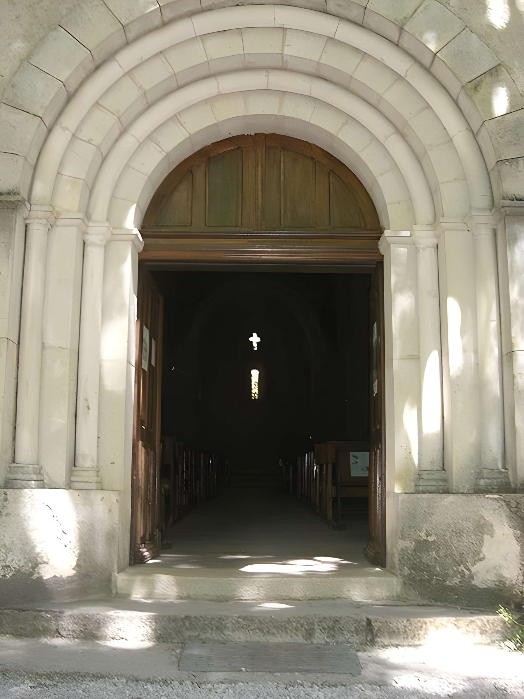 Abbaye Notre-Dame-de-Lure (restes de l'ancienne)