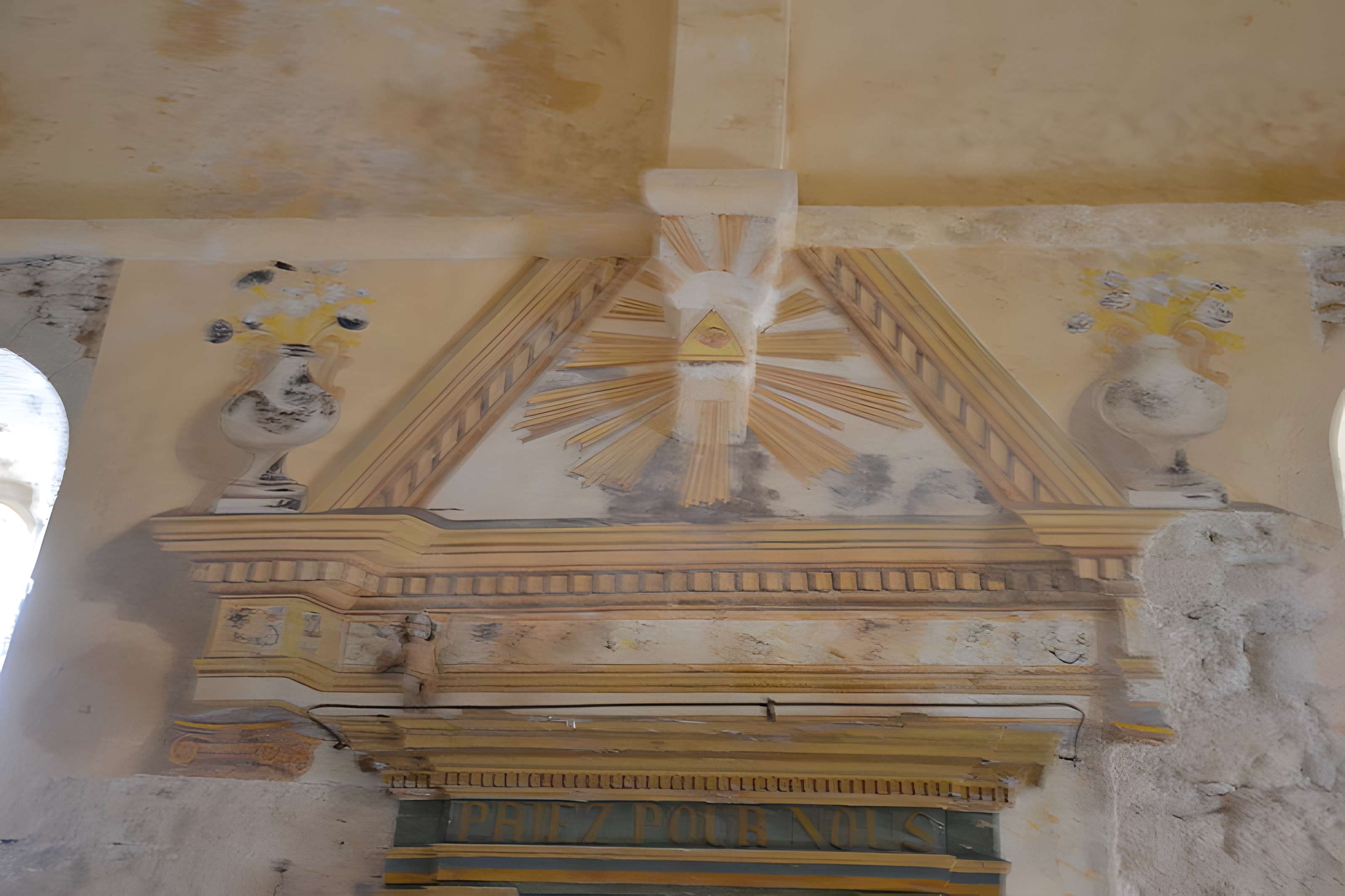 Abbaye Notre-Dame-de-Lure (restes de l'ancienne)