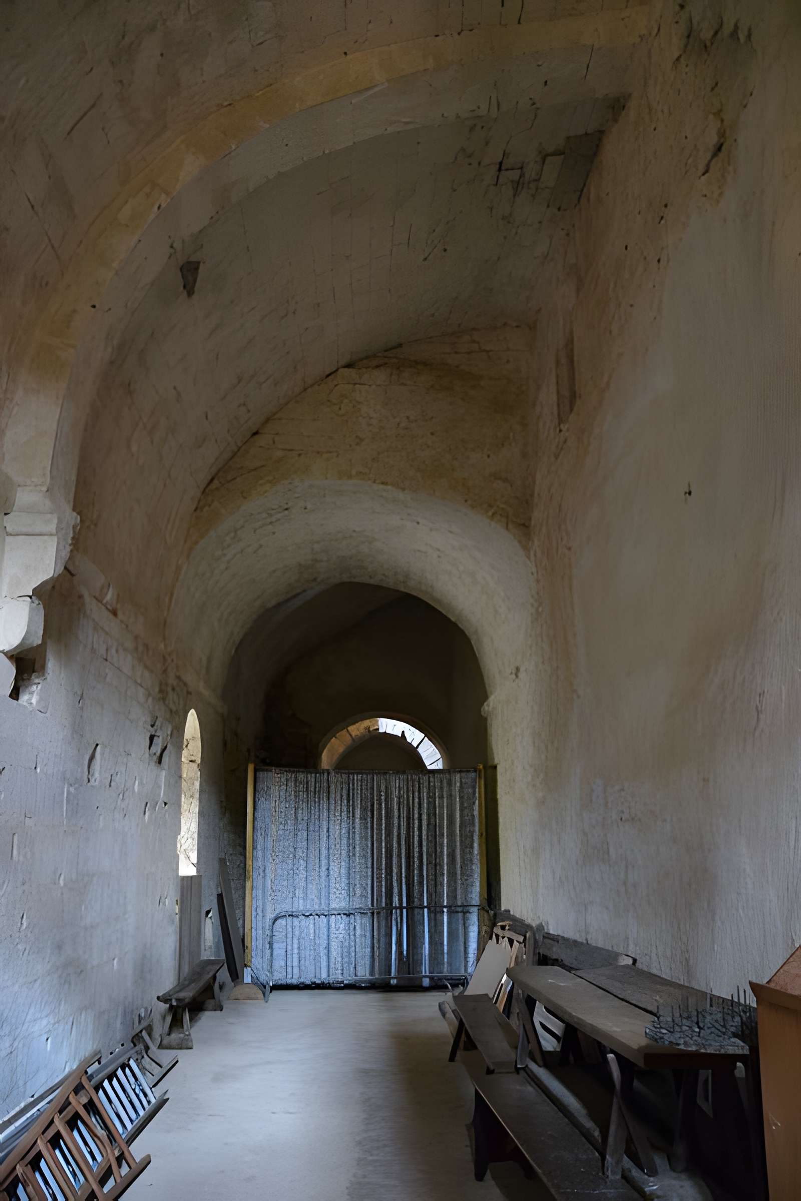 Abbaye Notre-Dame-de-Lure (restes de l'ancienne)