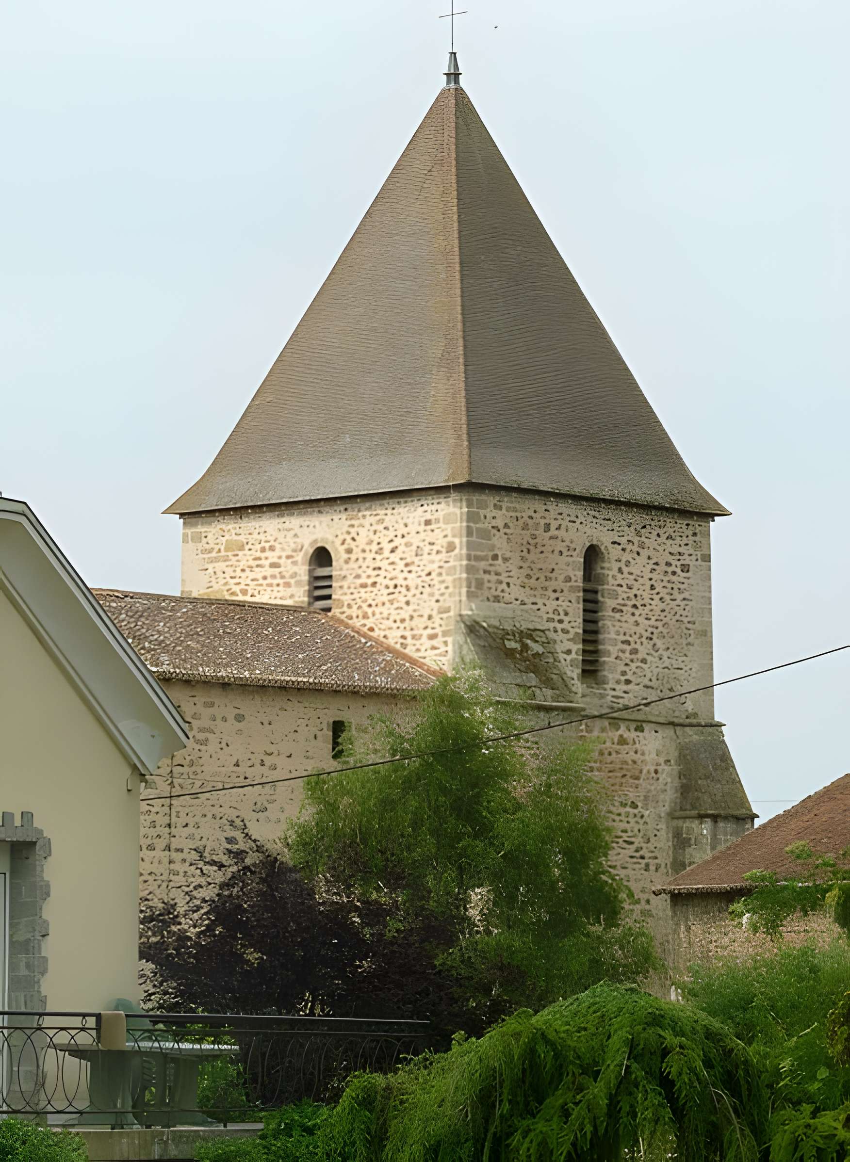 Église Saint-Genis de Saulgond