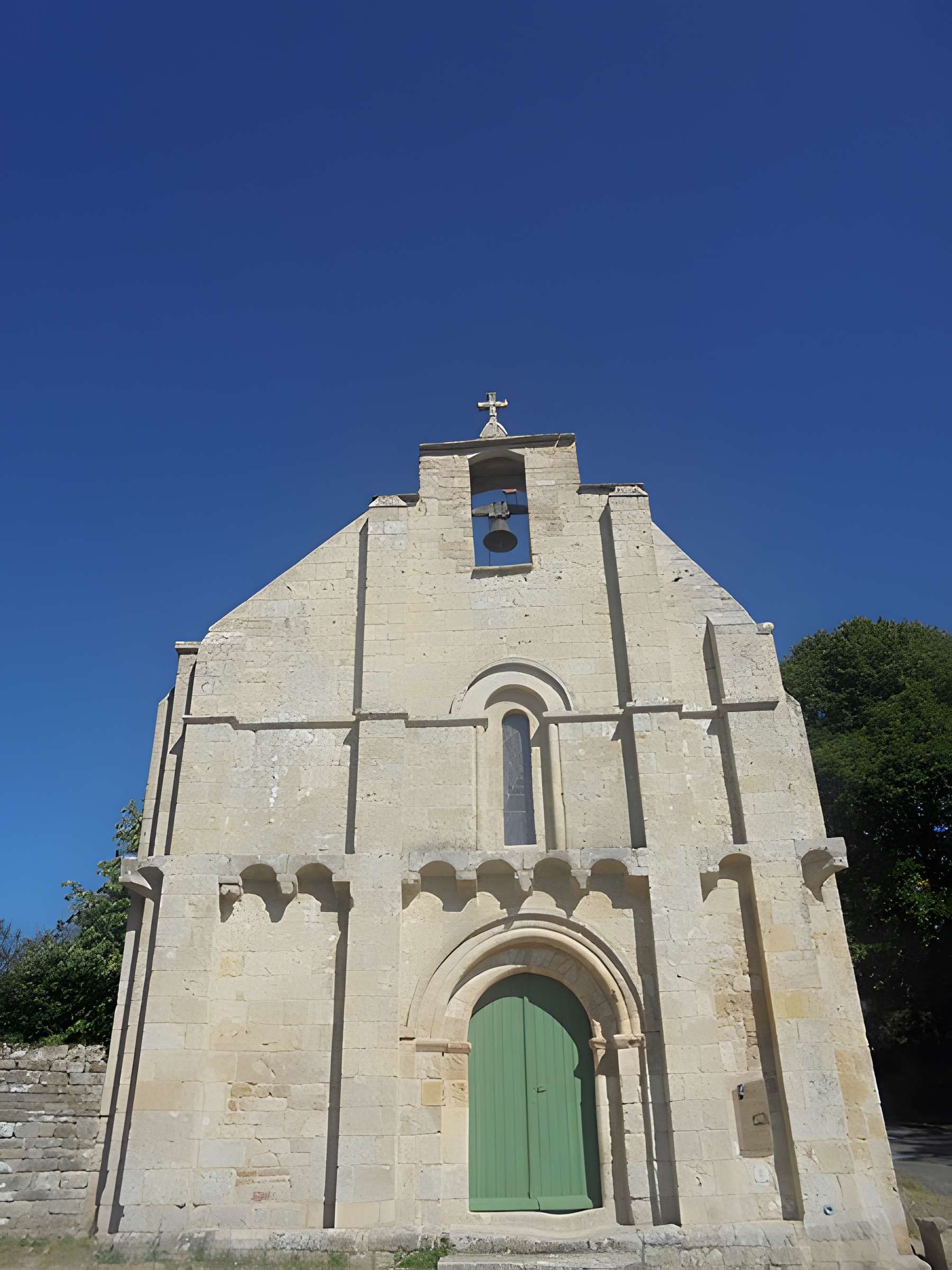 Église Saint-Genis d'Embourie