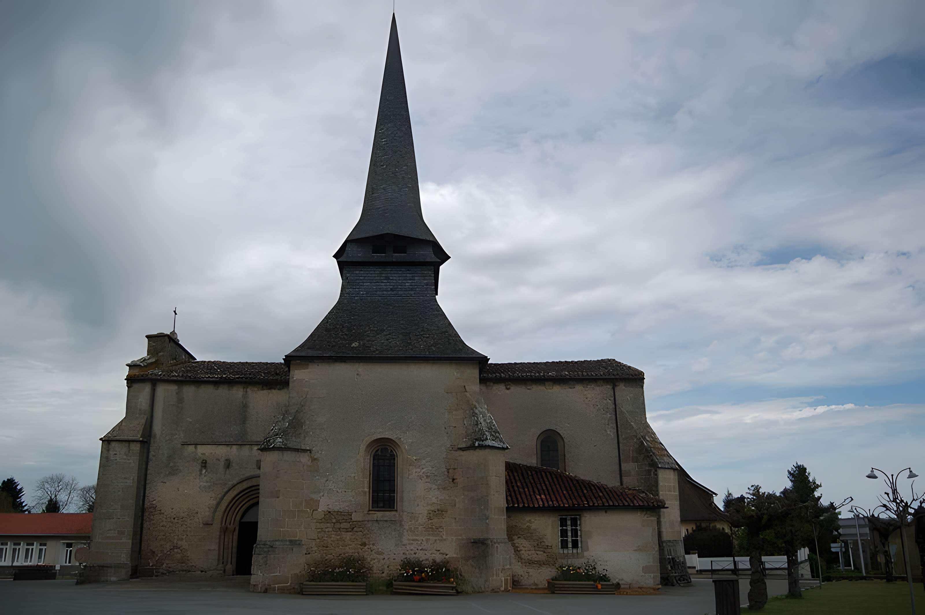 Église Saint-Gentien de Saint-Gence 