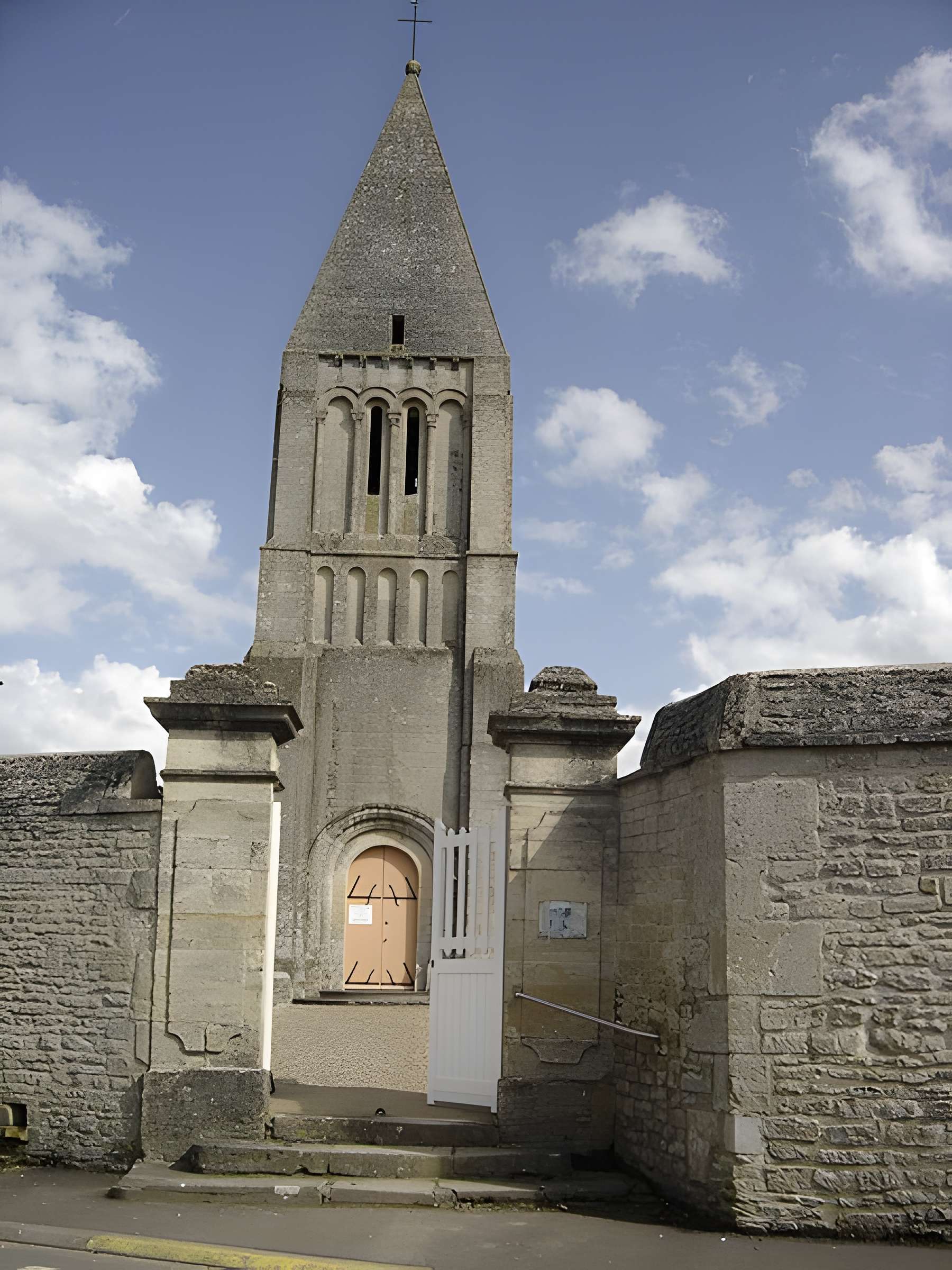 Église Saint-Georges de Basly