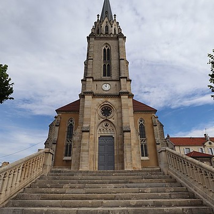Photo de Église Saint-Georges de Confracourt et 2 calvaires