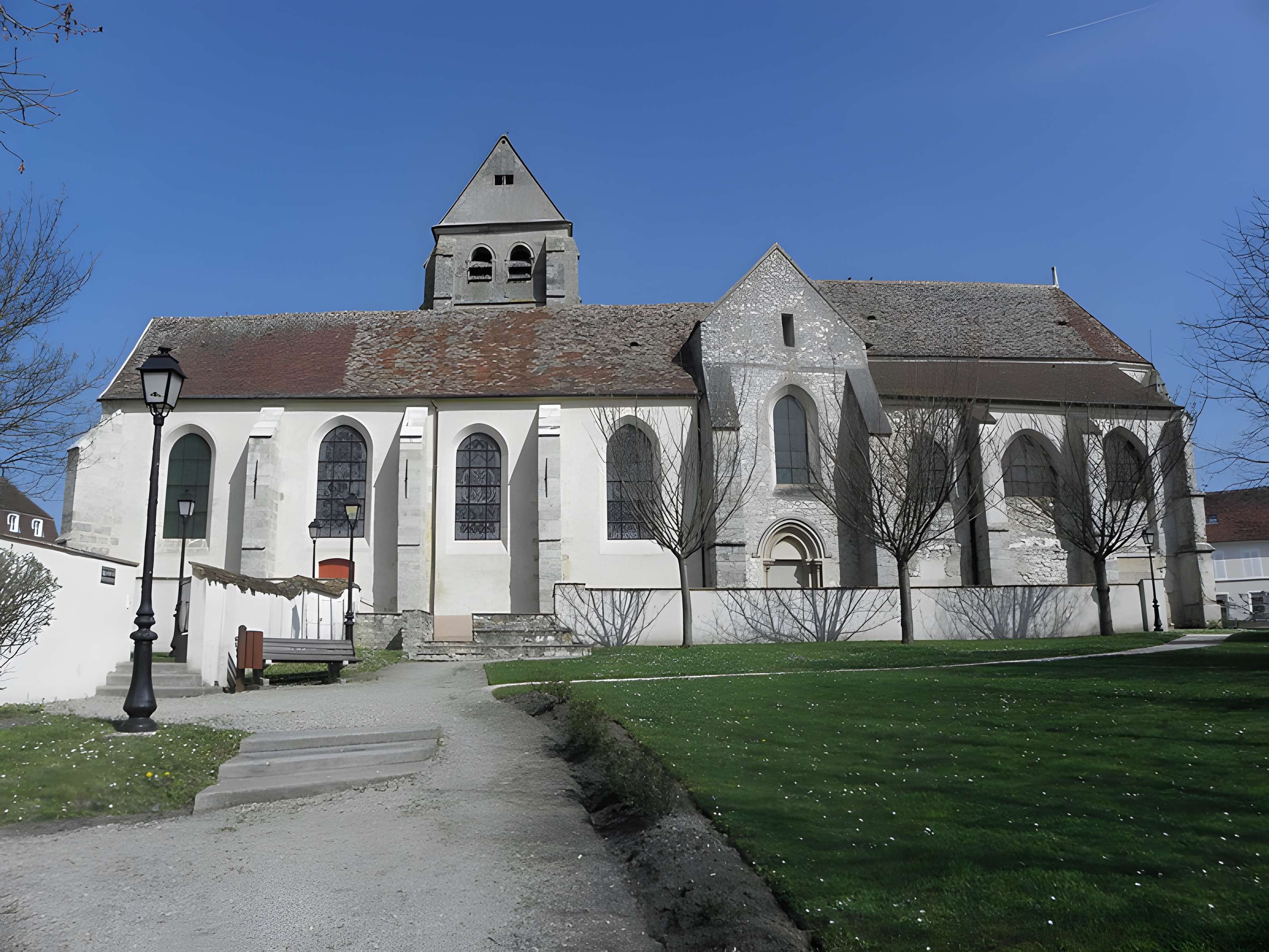 Église Saint-Georges de Couilly-Pont-aux-Dames