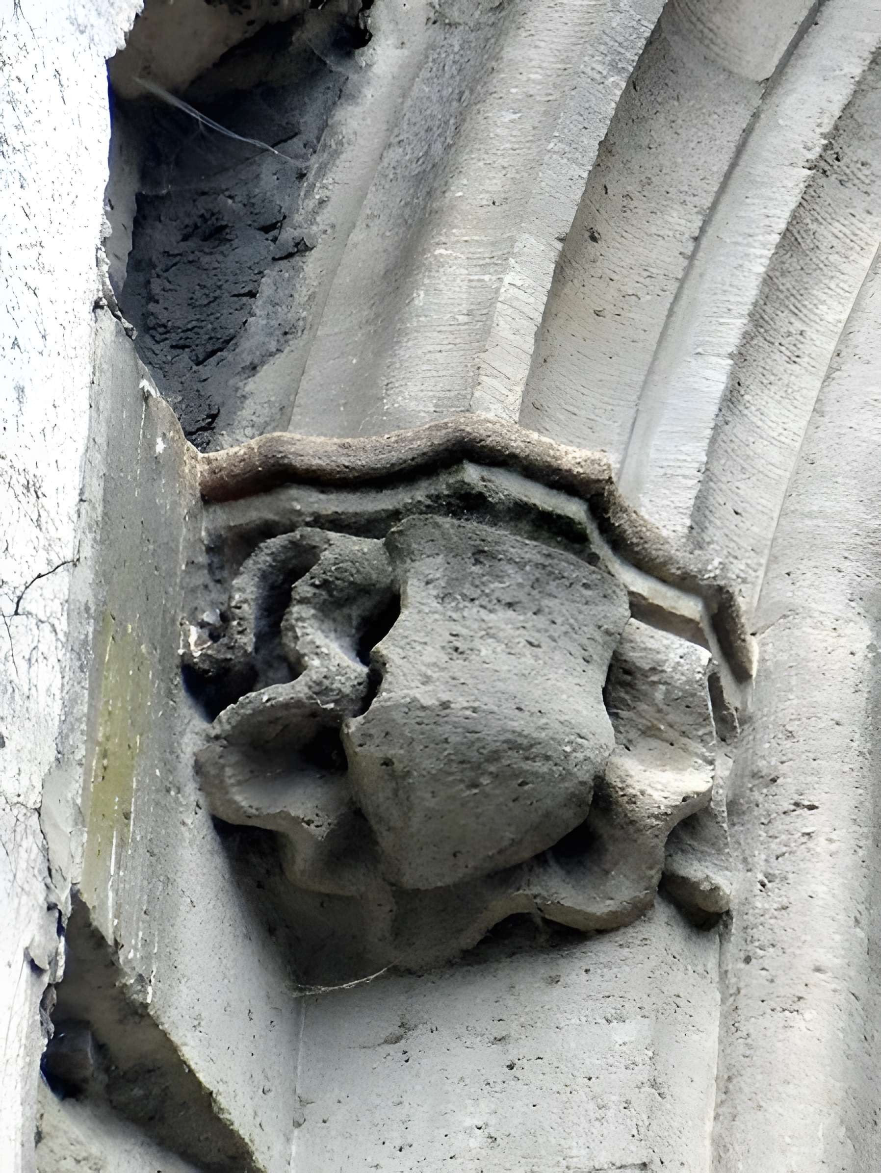 Église Saint-Georges de Couilly-Pont-aux-Dames