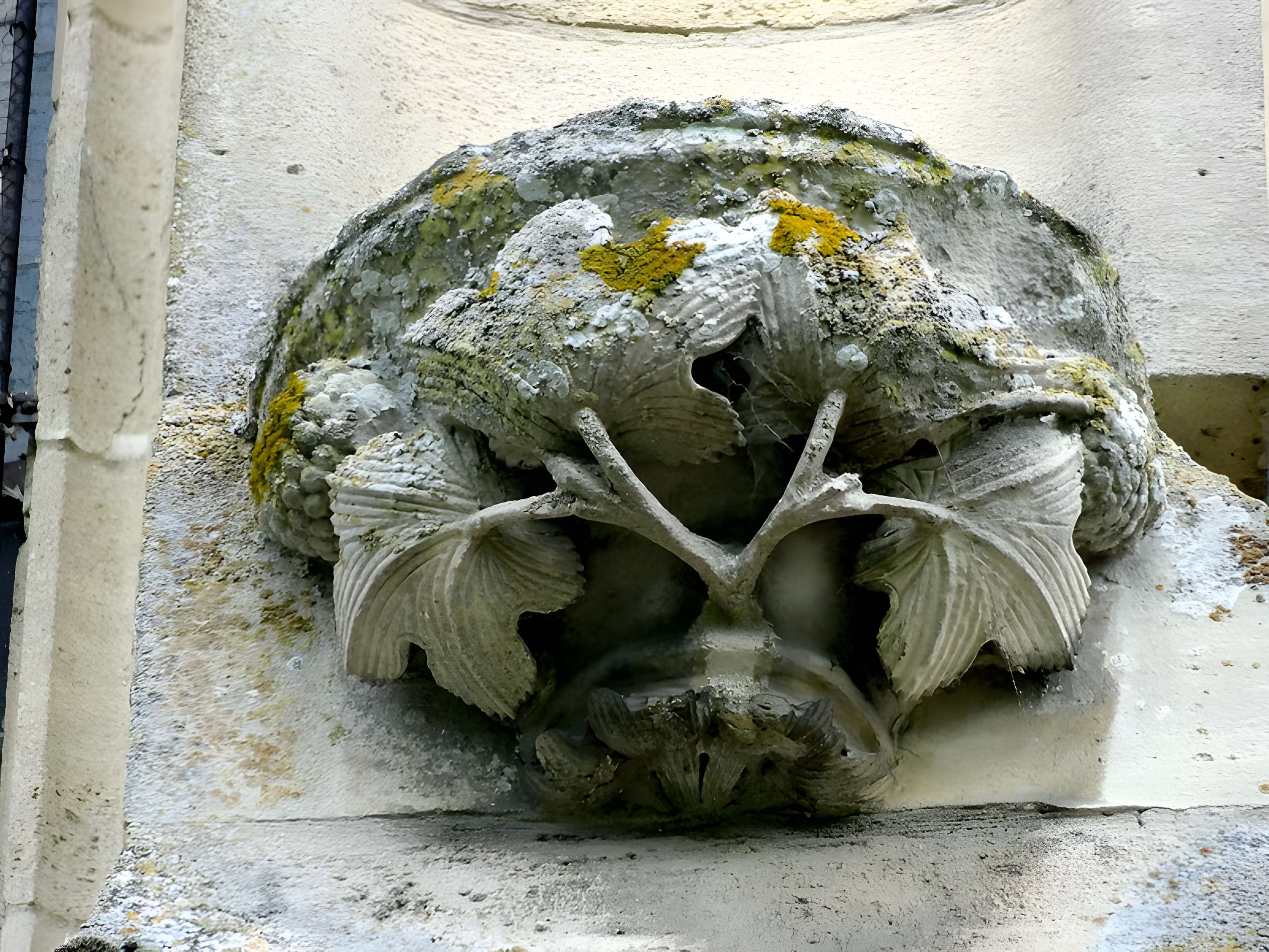Église Saint-Georges de Couilly-Pont-aux-Dames