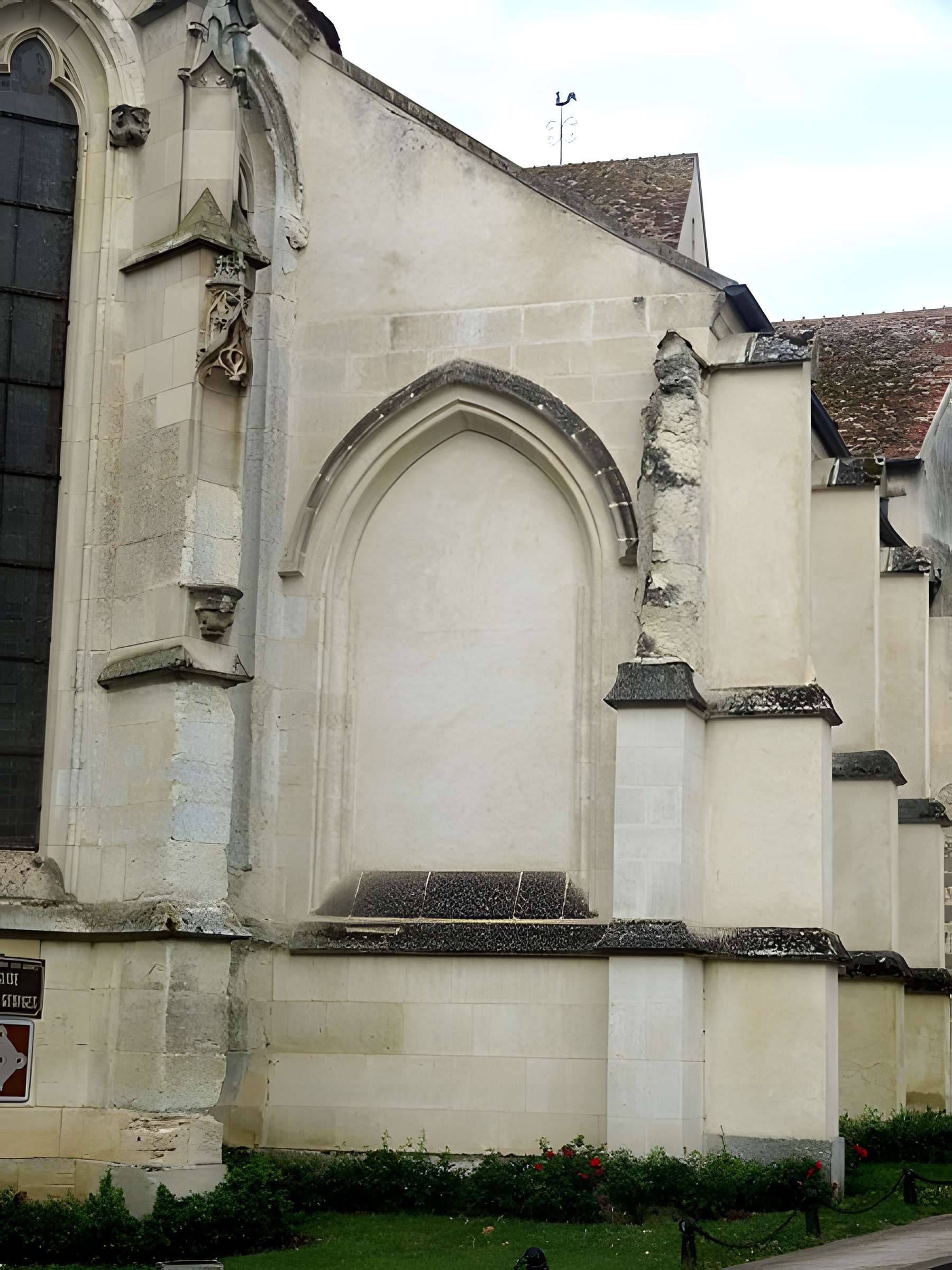 Église Saint-Georges de Couilly-Pont-aux-Dames