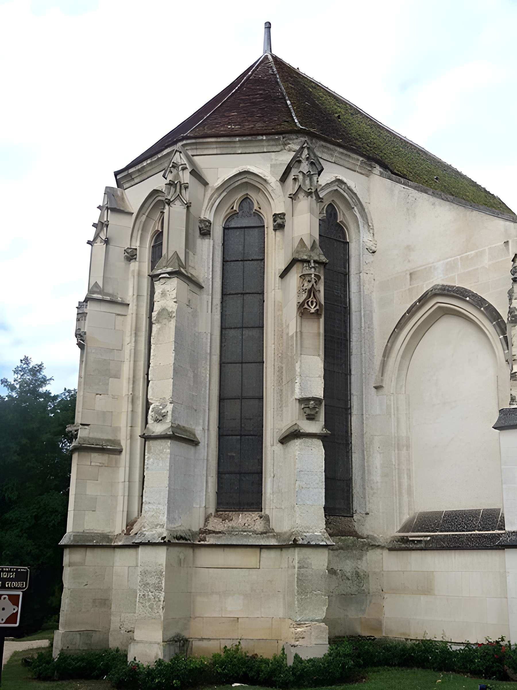 Église Saint-Georges de Couilly-Pont-aux-Dames
