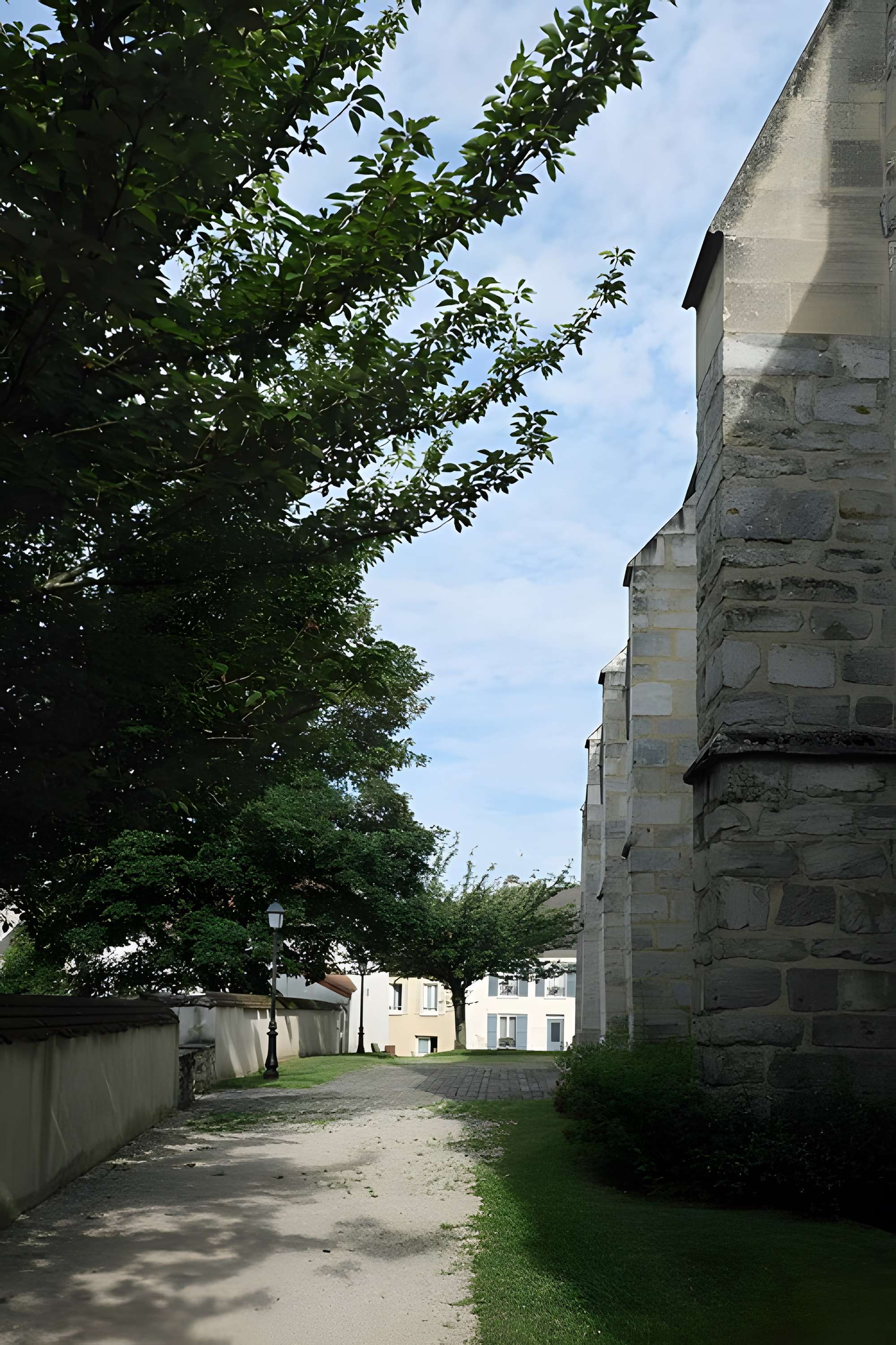 Église Saint-Georges de Couilly-Pont-aux-Dames