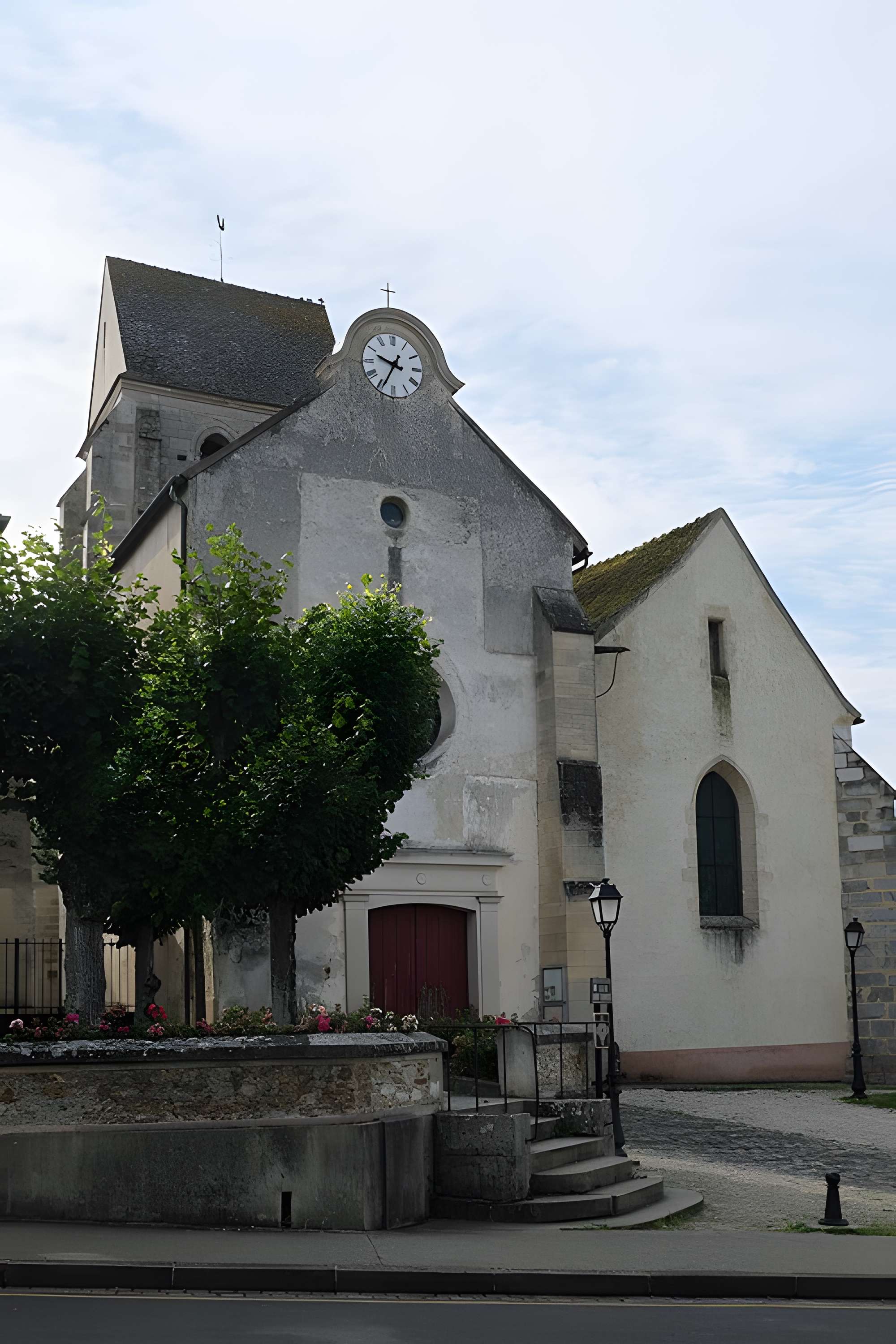 Église Saint-Georges de Couilly-Pont-aux-Dames