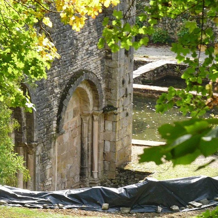 Photo de Abbaye Notre-Dame de Nanteuil