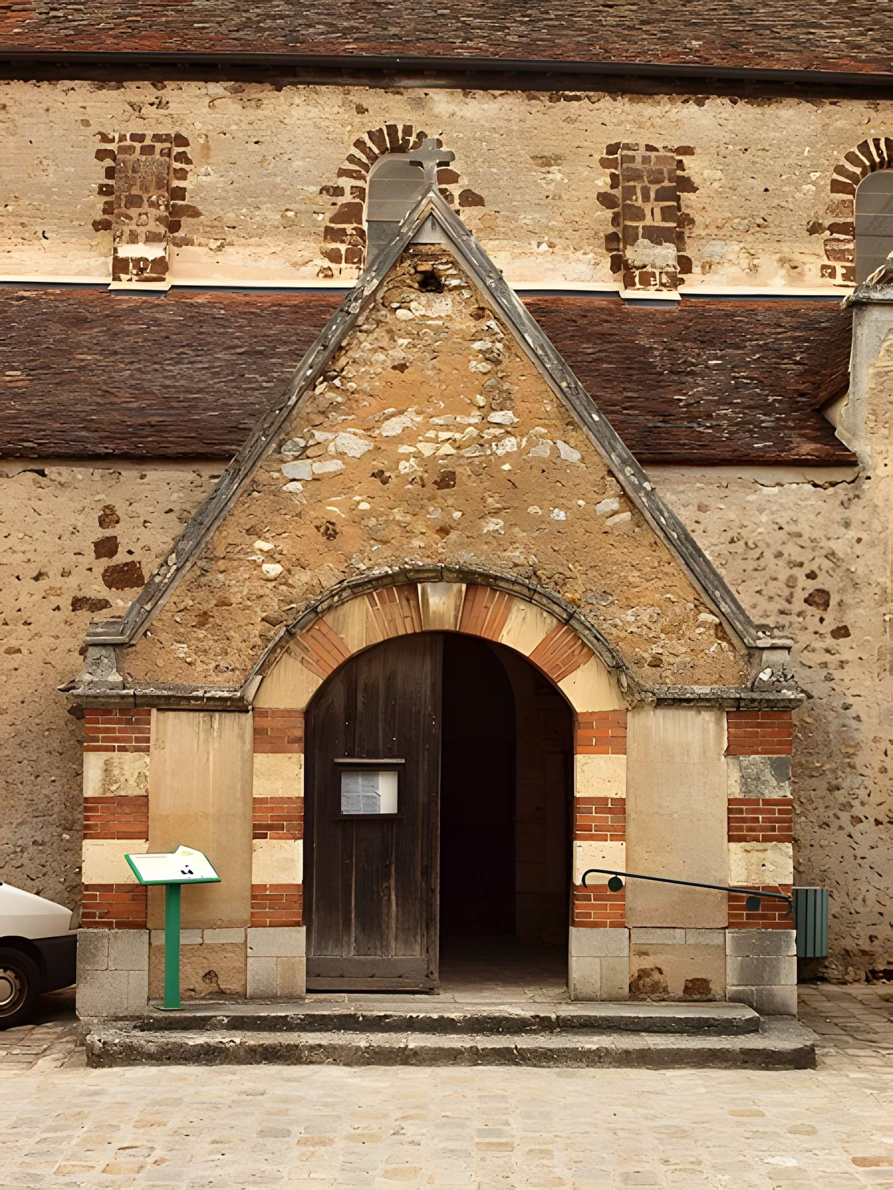 Église Saint-Georges de Dangeau