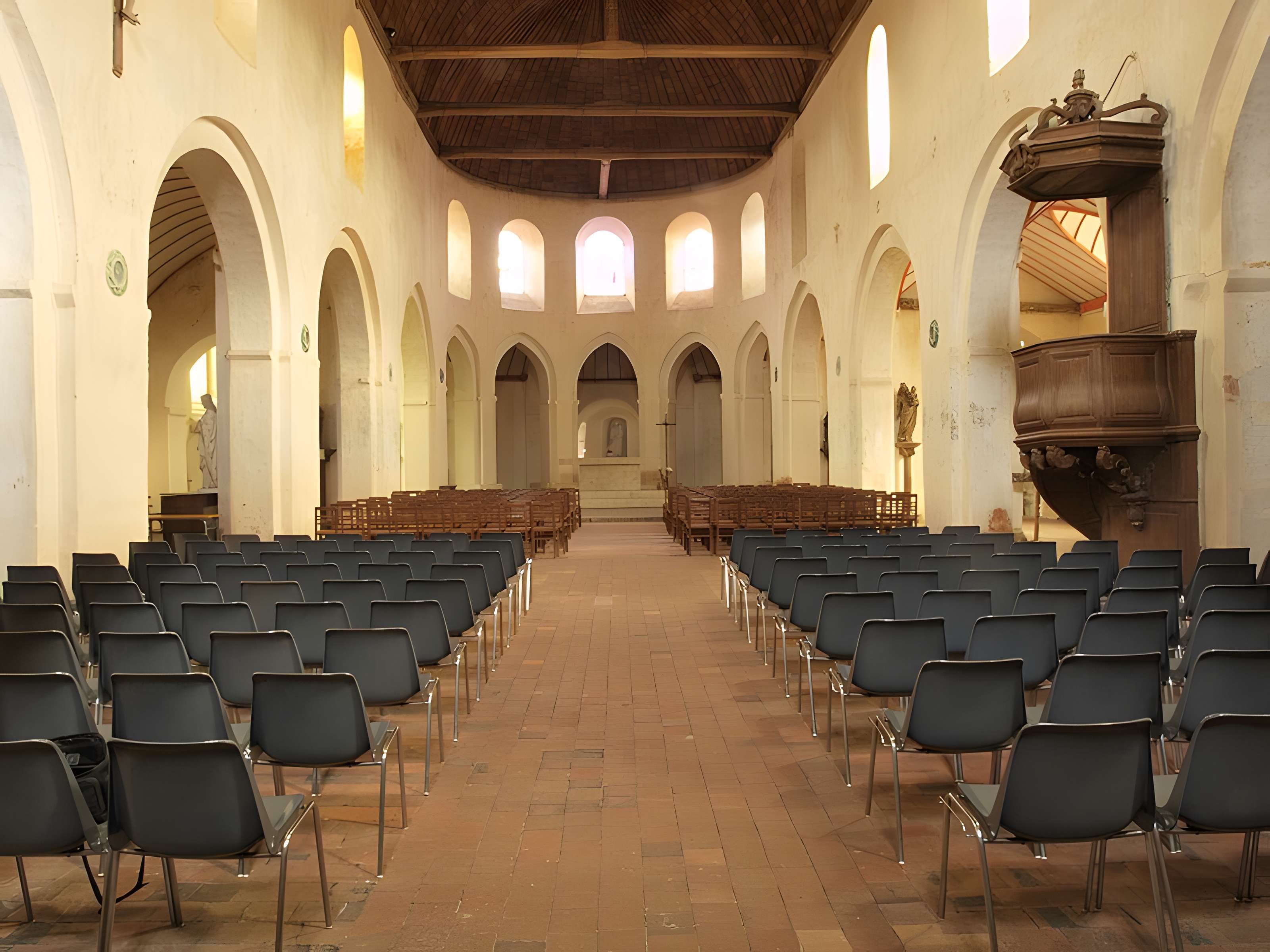 Église Saint-Georges de Dangeau