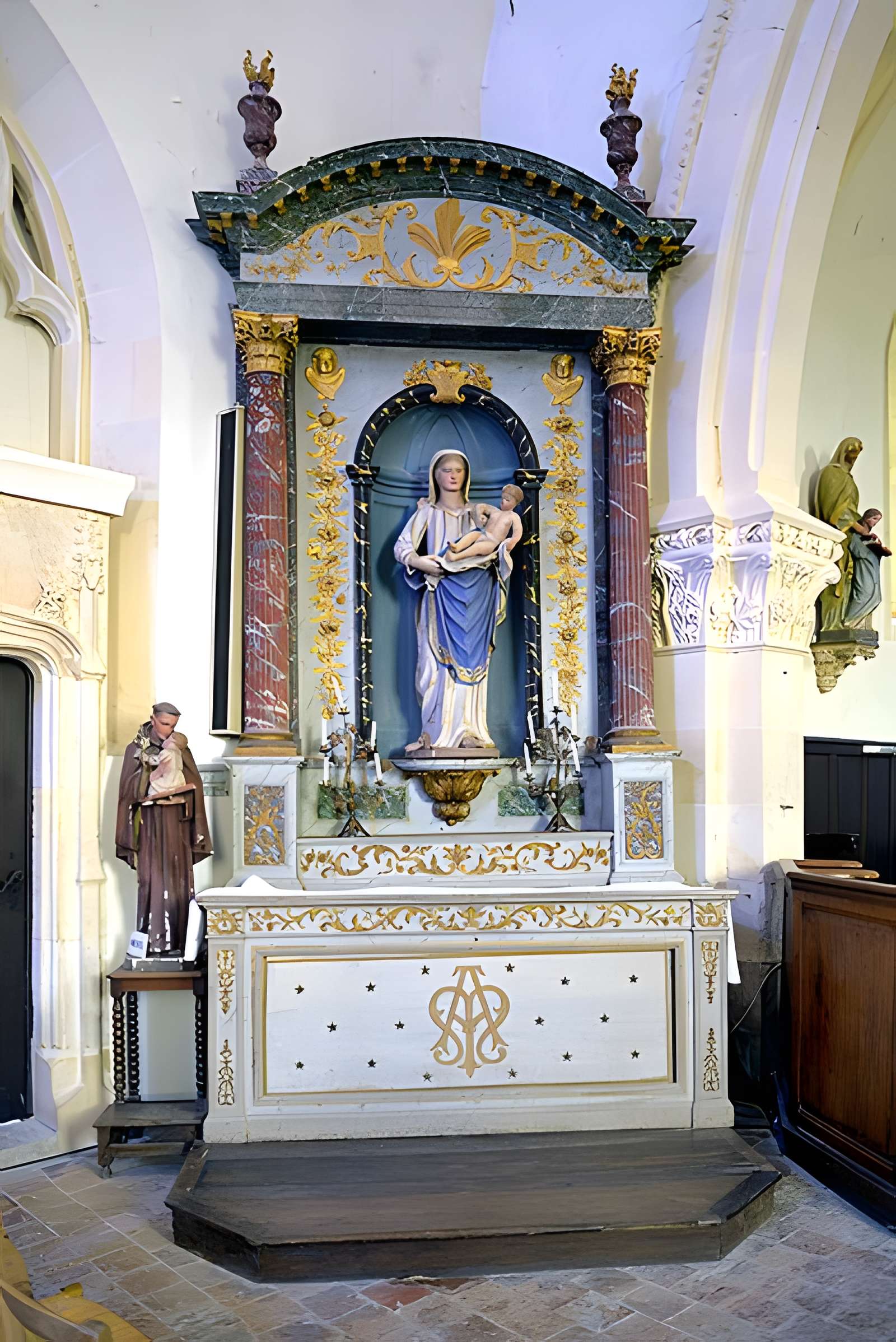 Église Saint-Georges de Hotot-en-Auge