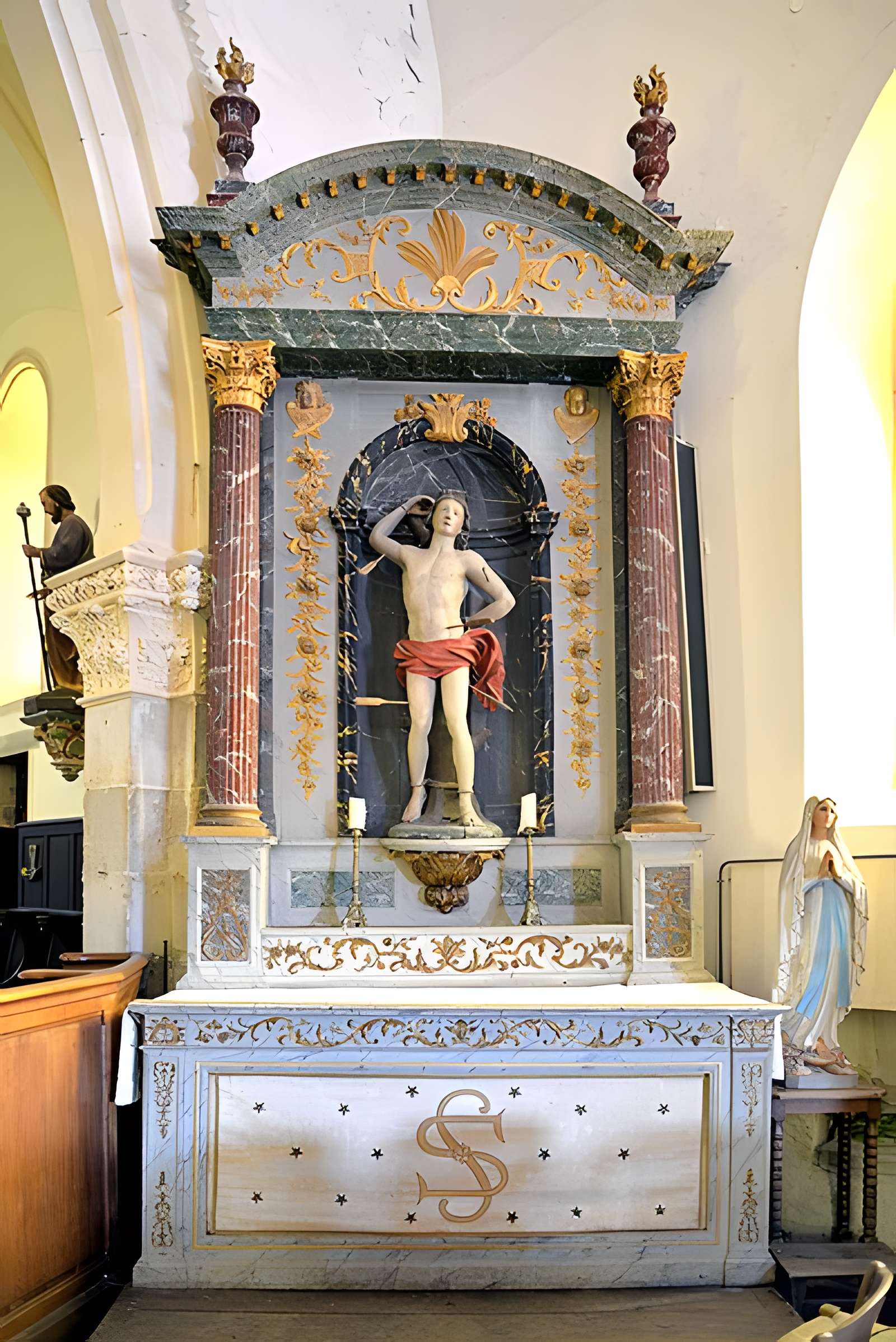 Église Saint-Georges de Hotot-en-Auge