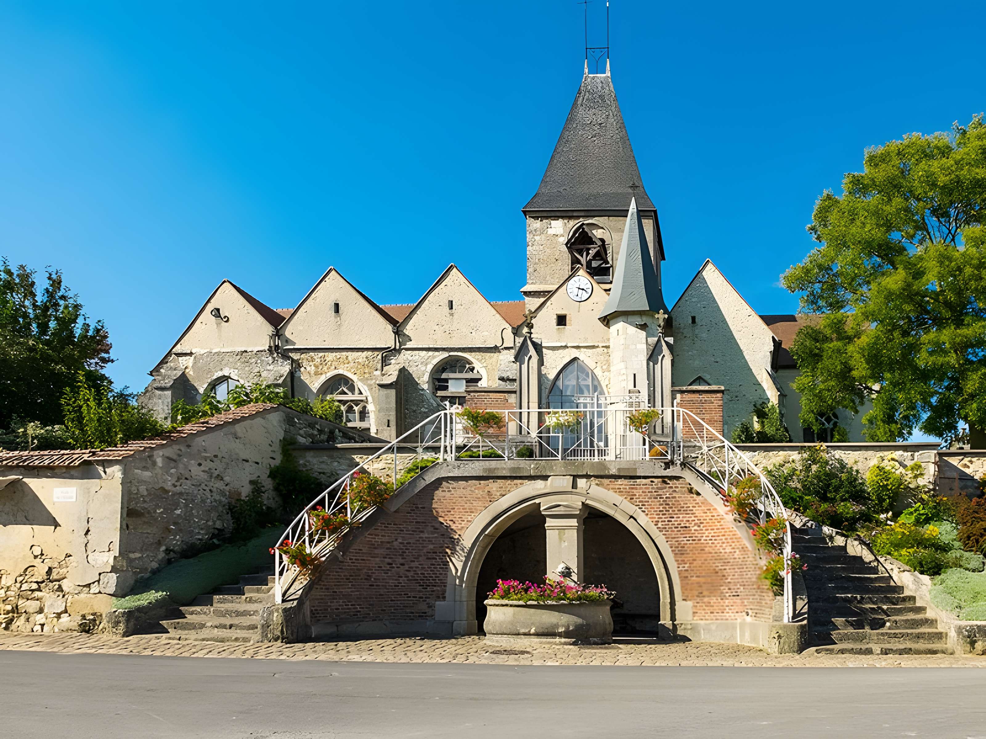 Église Saint-Georges de Loisy-en-Brie