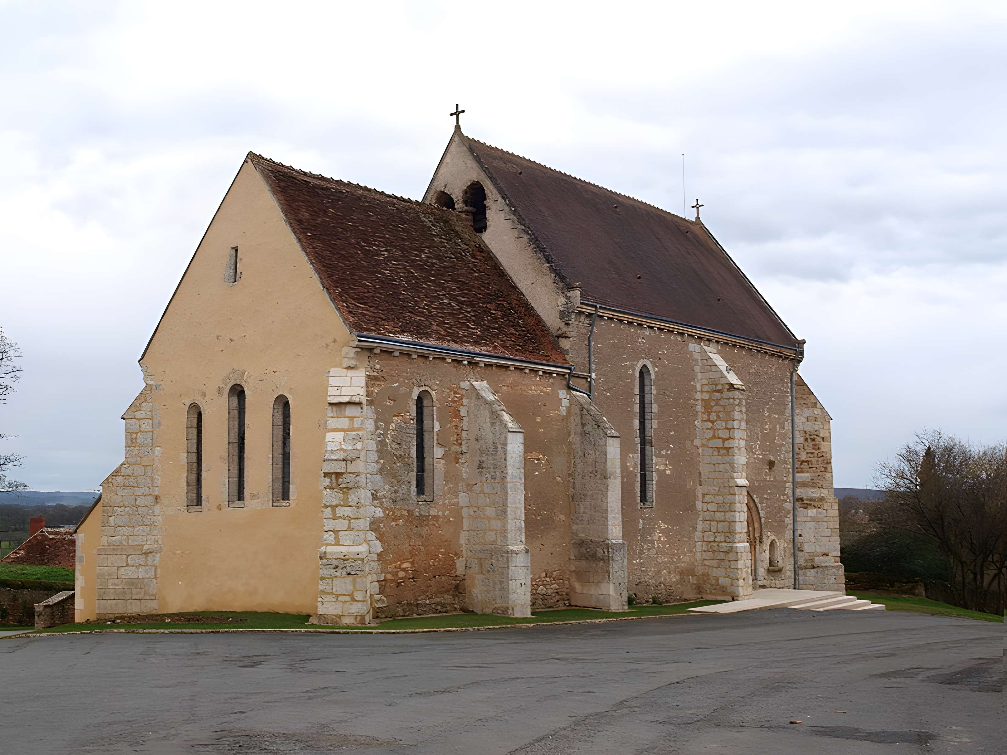 Église Saint-Georges de Lys-Saint-Georges