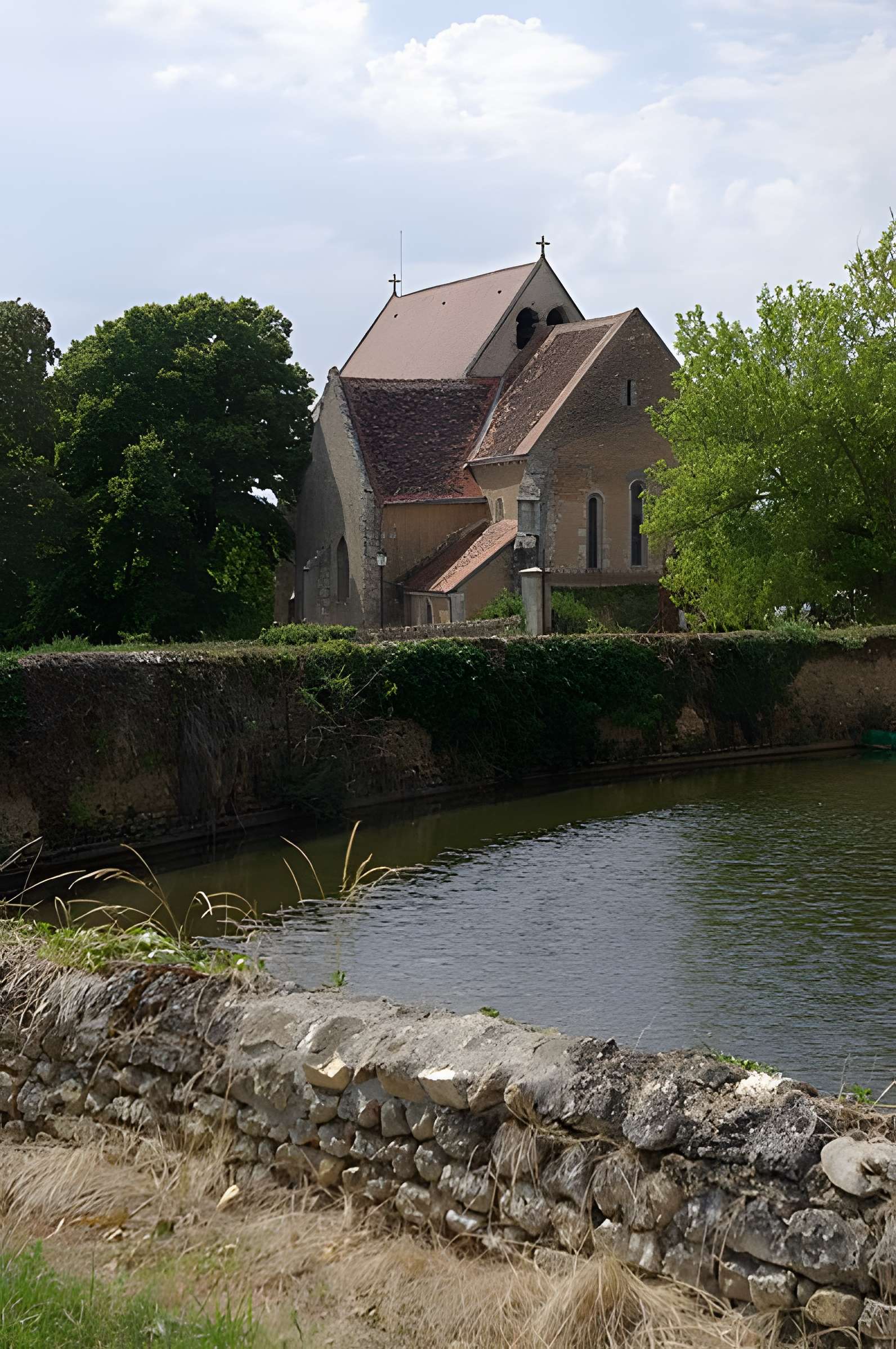 Église Saint-Georges de Lys-Saint-Georges