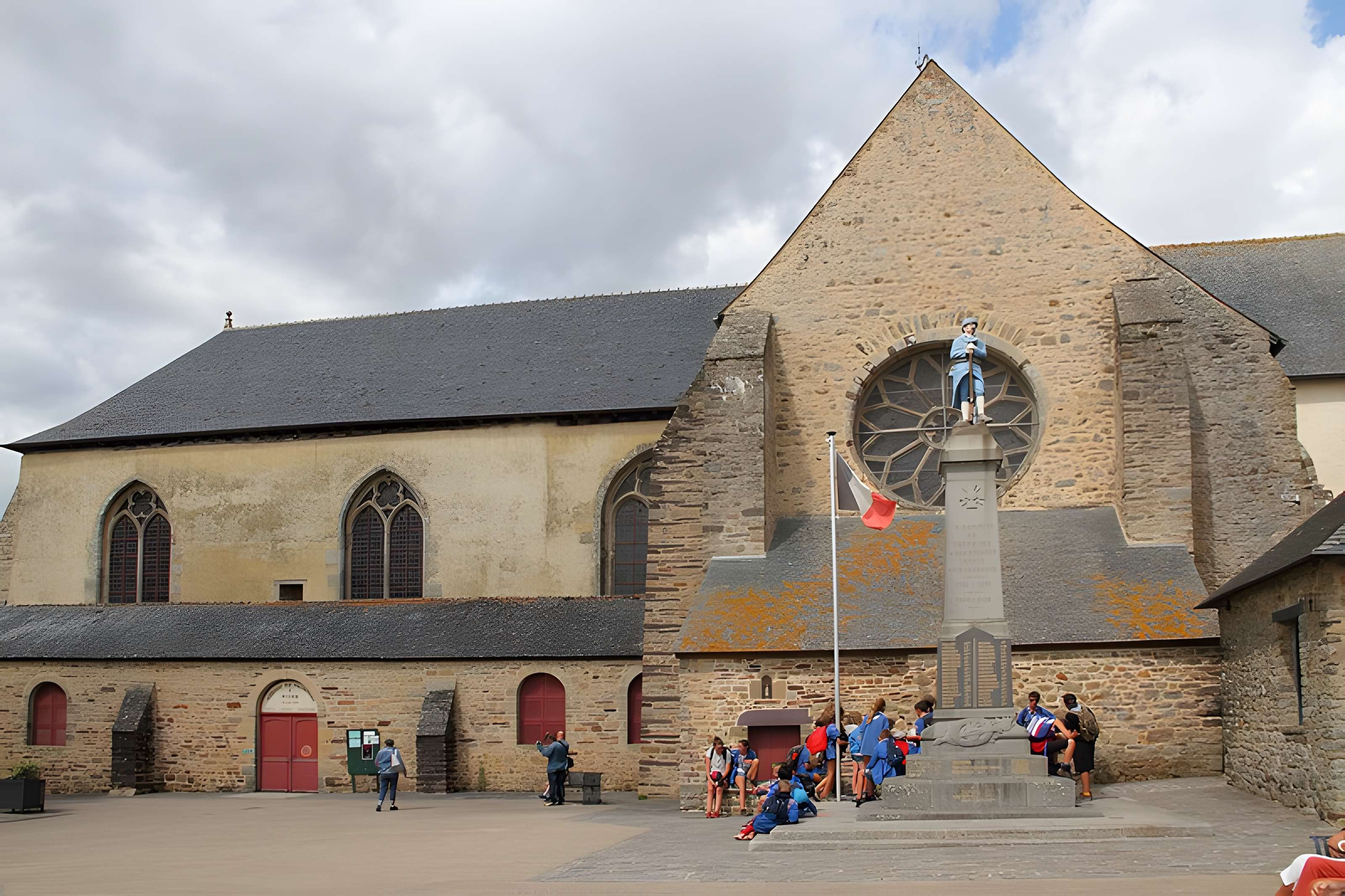 Abbaye Notre-Dame de Paimpont