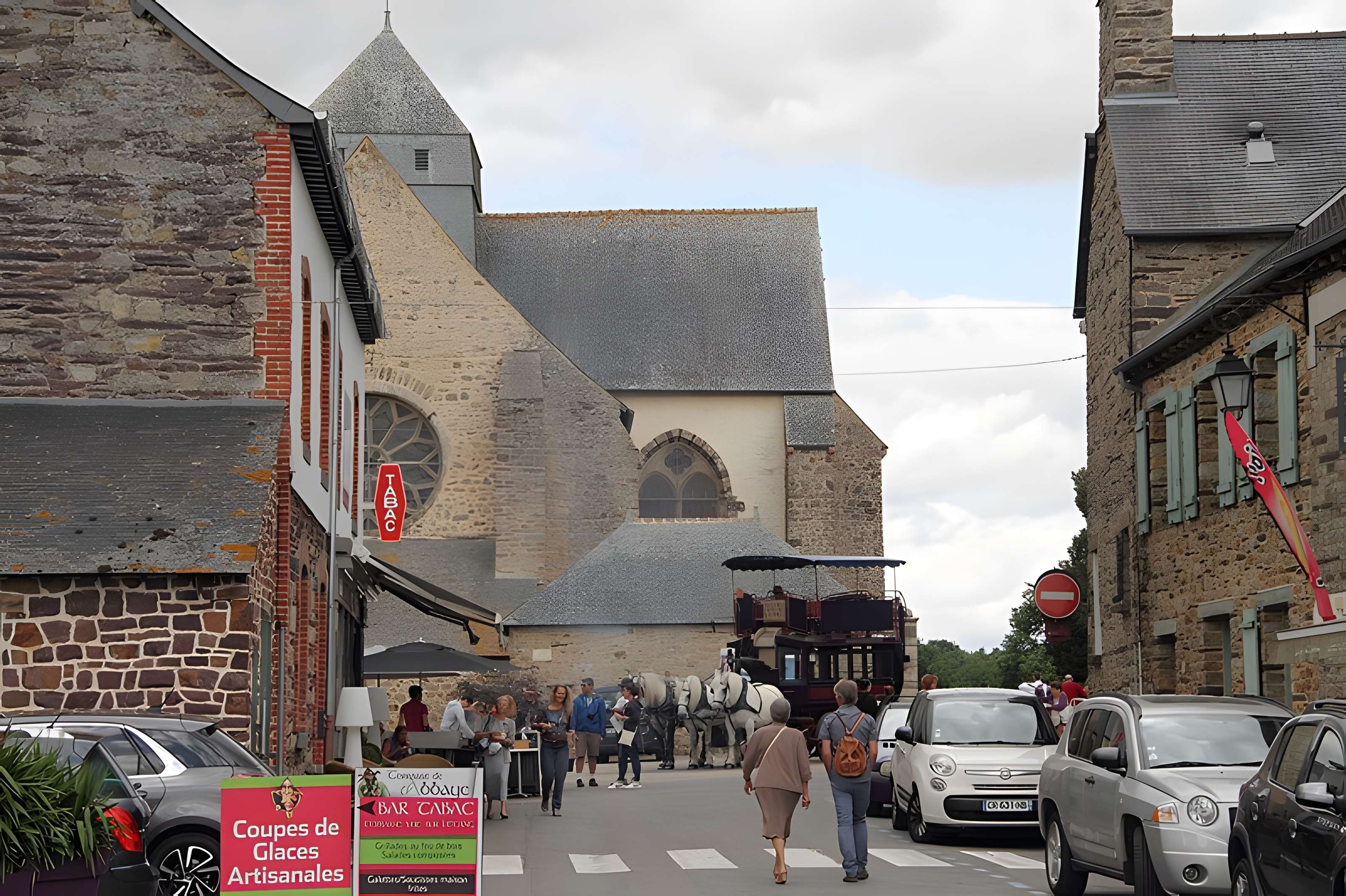 Abbaye Notre-Dame de Paimpont