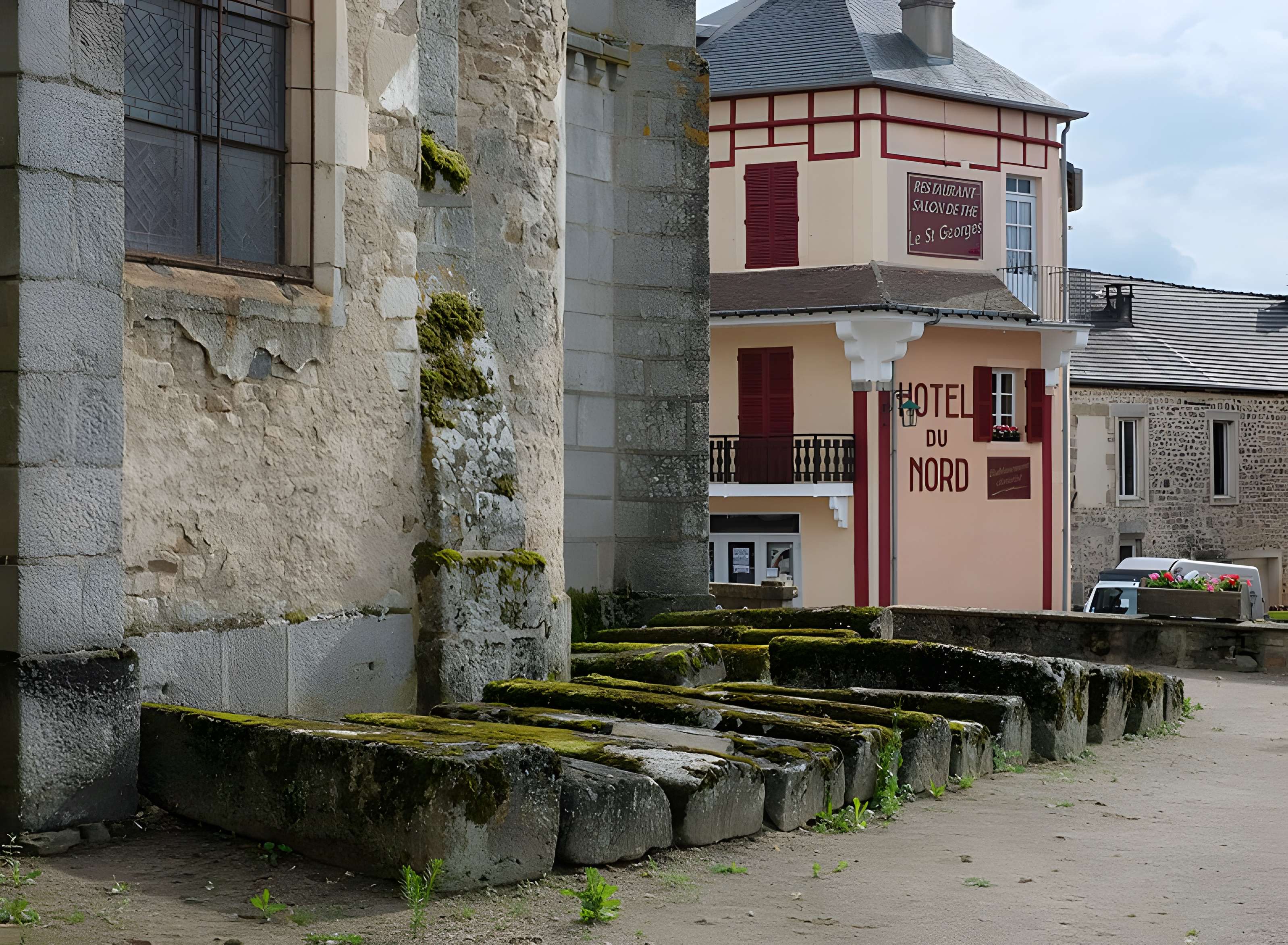 Église Saint-Georges de Quarré-les-Tombes