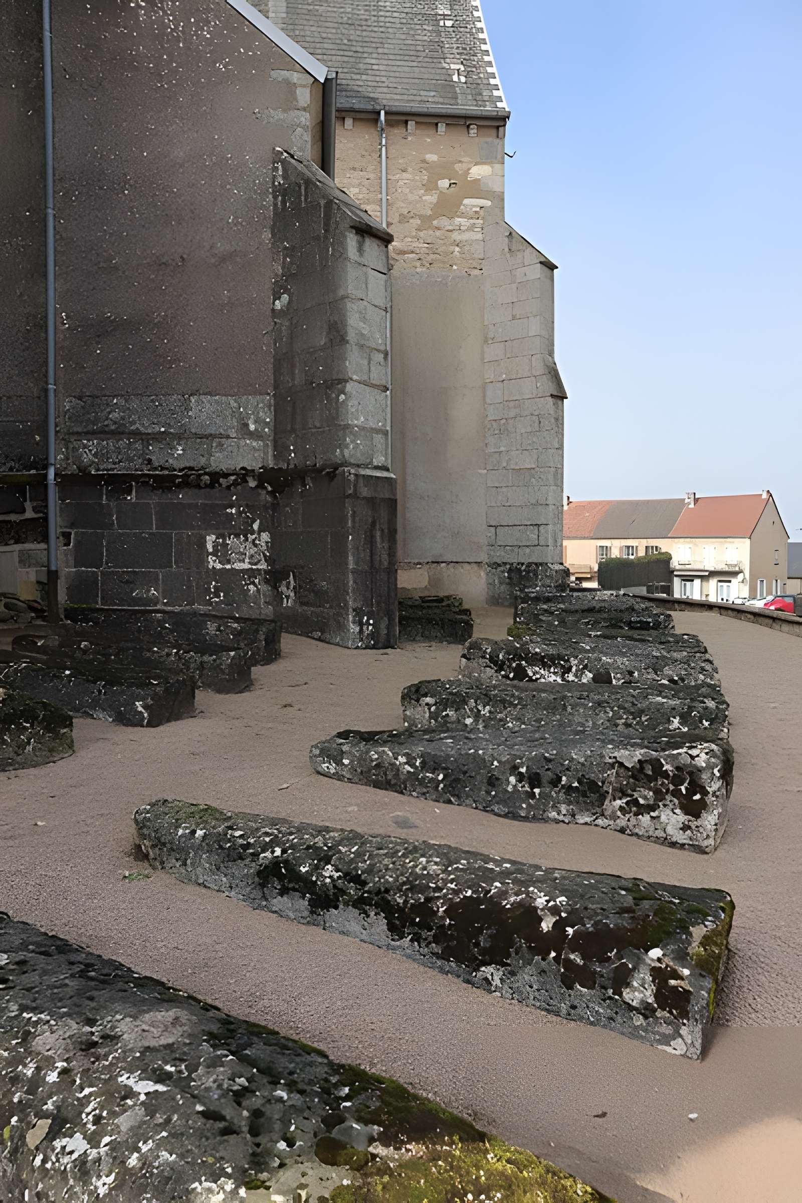 Église Saint-Georges de Quarré-les-Tombes