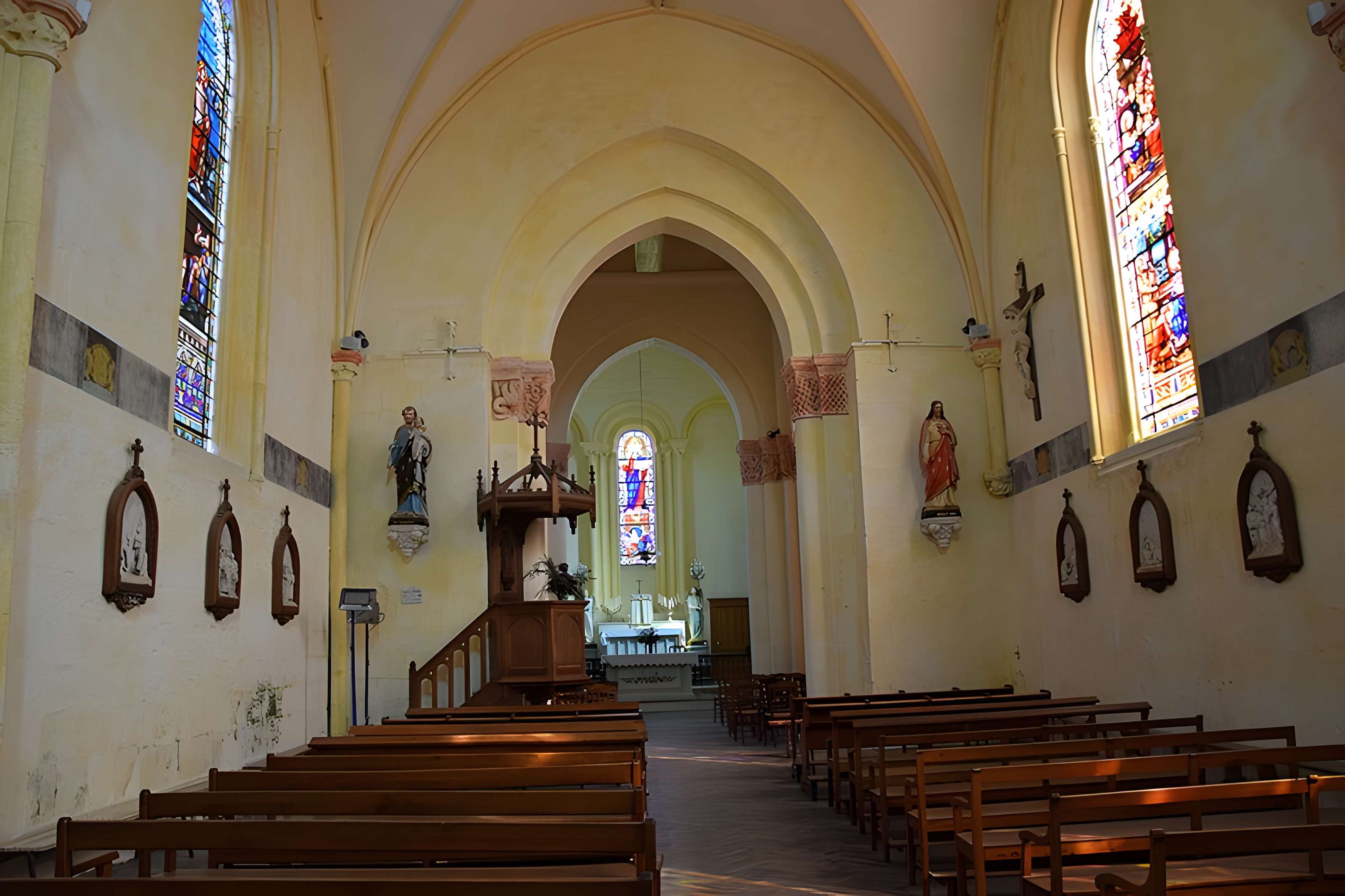 Église Saint-Georges de Saint-Georges-des-Coteaux