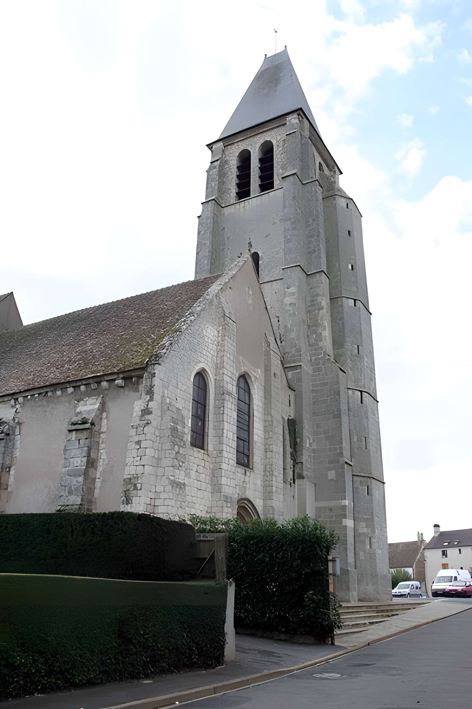 Église Saint-Georges de Sonchamp 