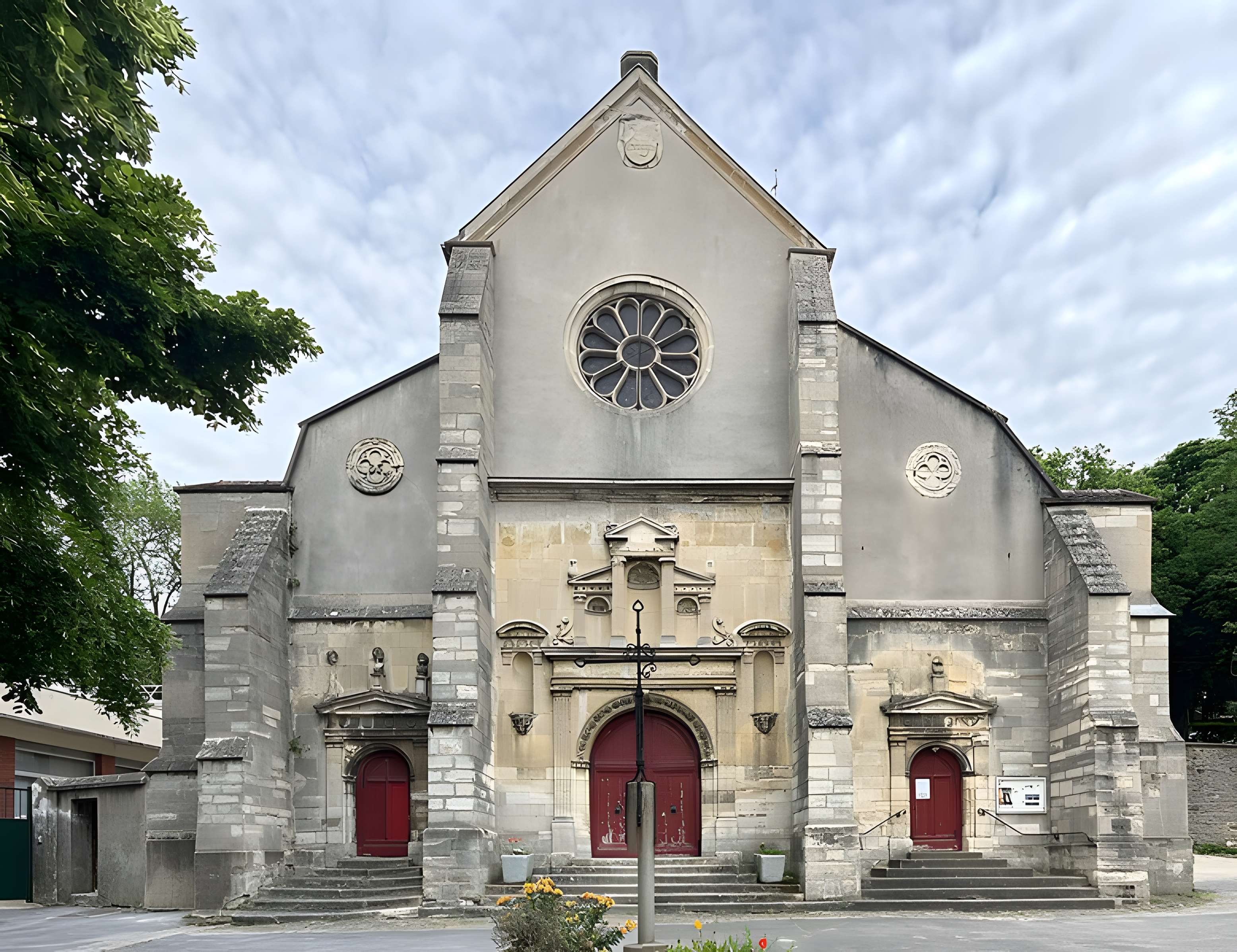 Église Saint-Georges de Villeneuve-Saint-Georges