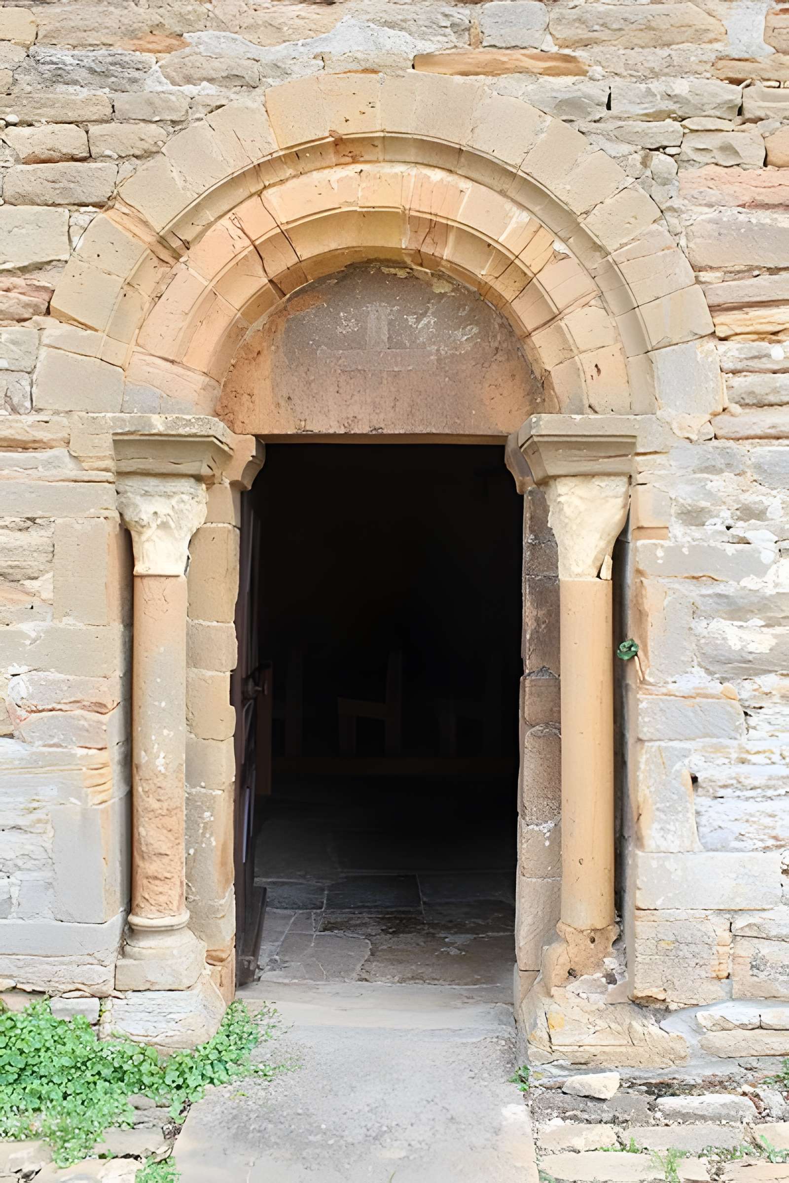 Église Saint-Georges de Vinzelles